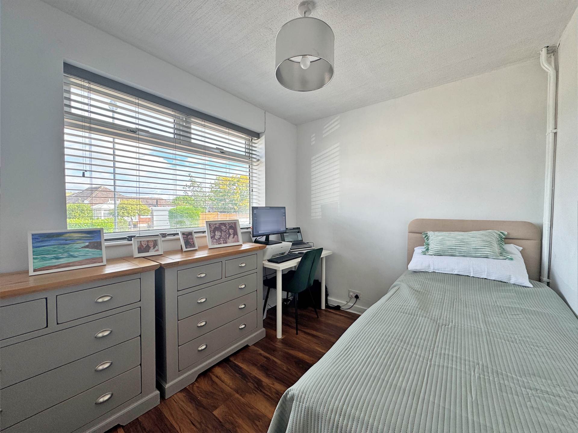 Additional Property Image 2 bedroom Bungalow for sale in Shaw 10