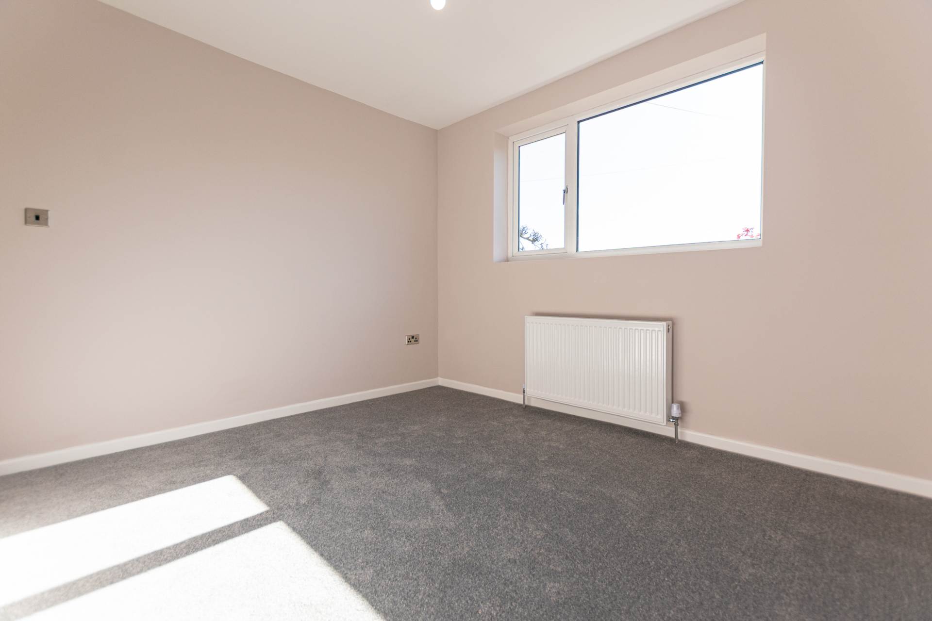 Additional Property Image 4 bedroom Detached Bungalow for sale in Littleborough 11
