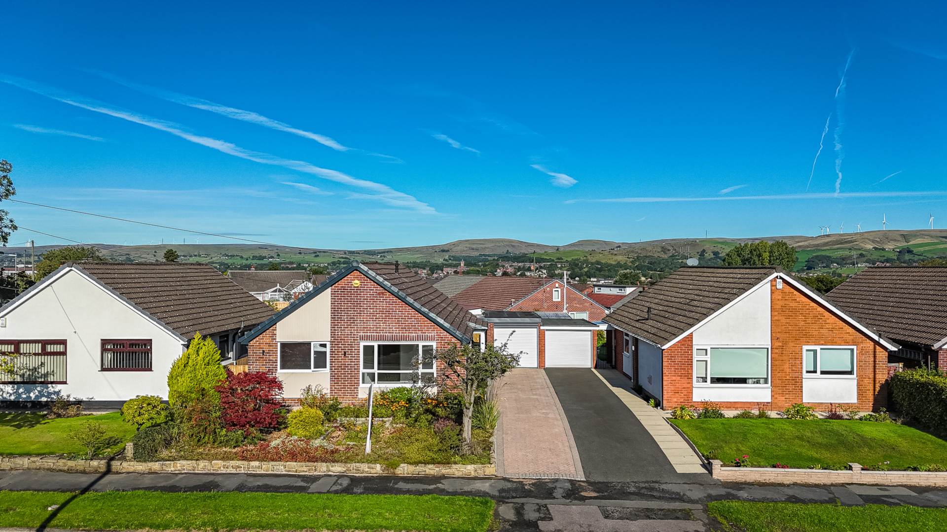 Additional Property Image 4 bedroom Detached Bungalow for sale in Littleborough 25