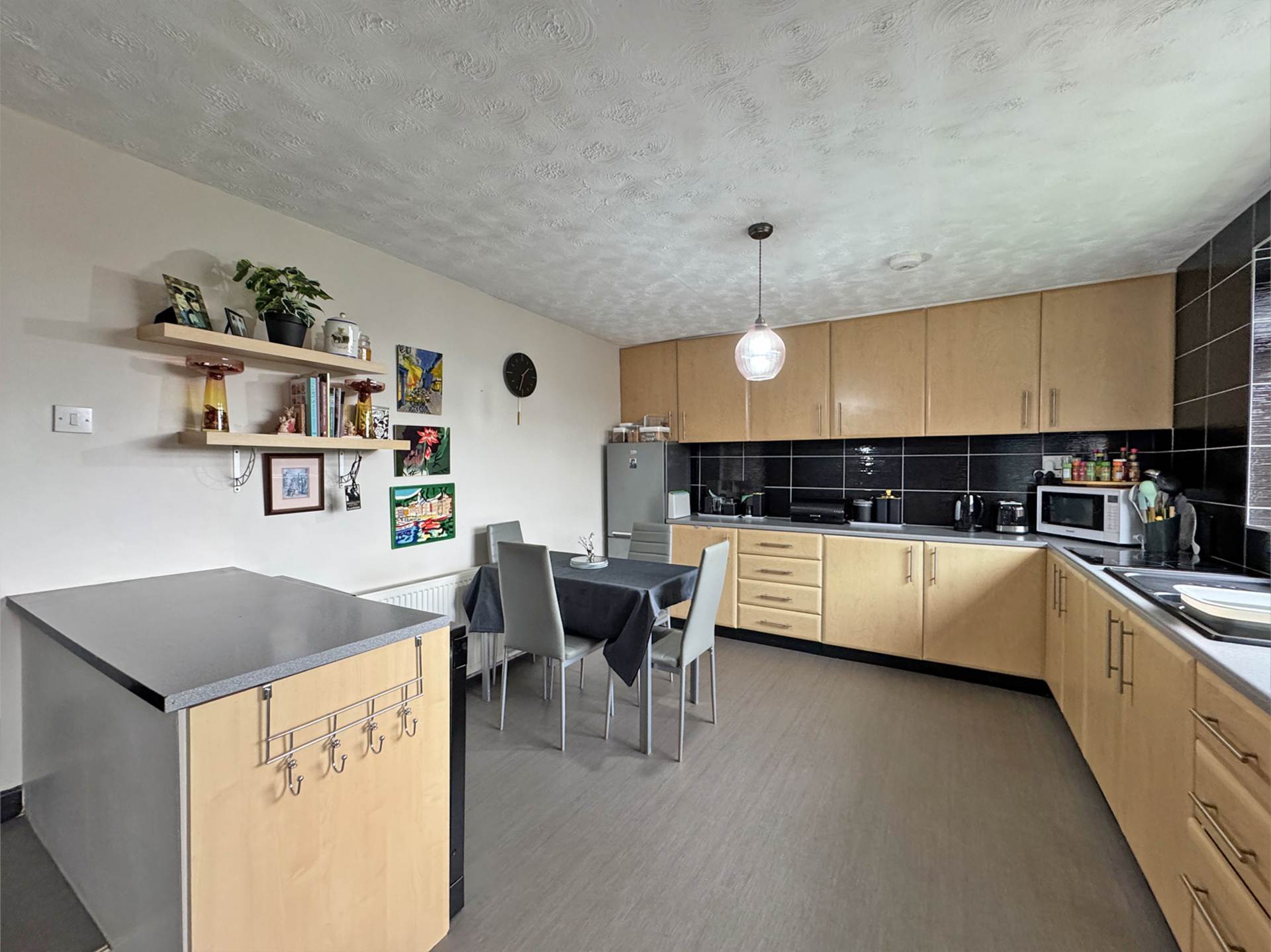 Additional Property Image 3 bedroom Detached Bungalow for sale in Oldham 5