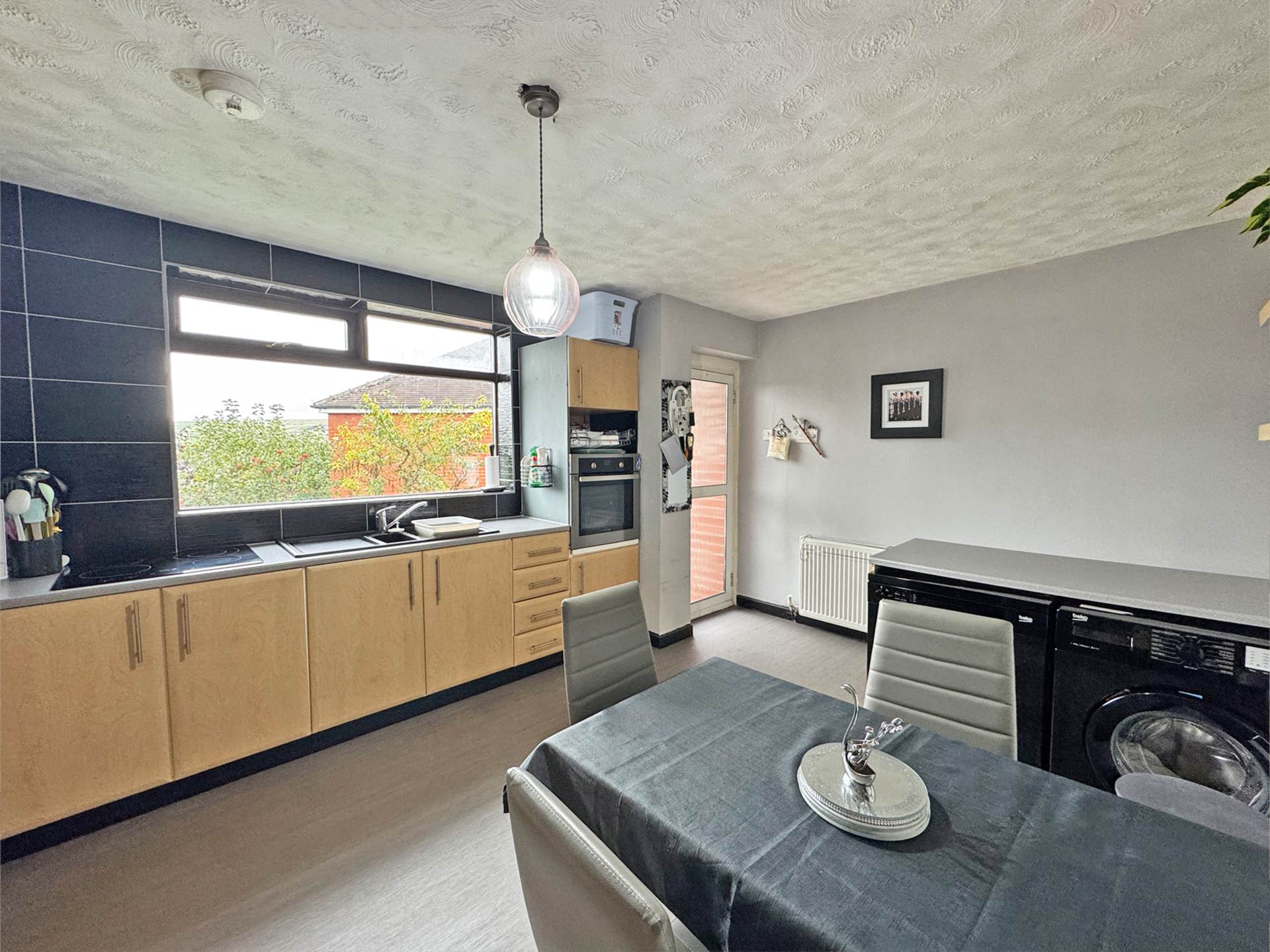 Additional Property Image 3 bedroom Detached Bungalow for sale in Oldham 7