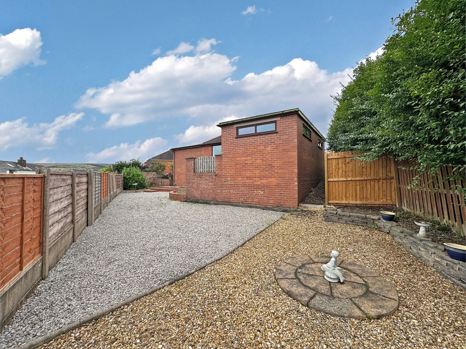 Additional Property Image 3 bedroom Detached Bungalow for sale in Oldham 16
