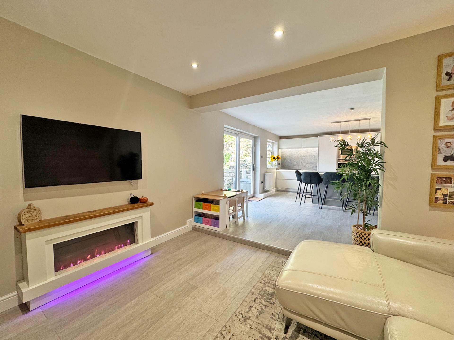 Additional Property Image 3 bedroom Bungalow for sale in Oldham 3