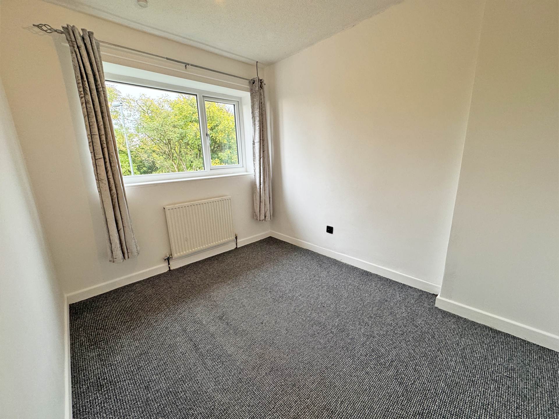 Additional Property Image 3 bedroom Semi Detached for sale in Oldham 5