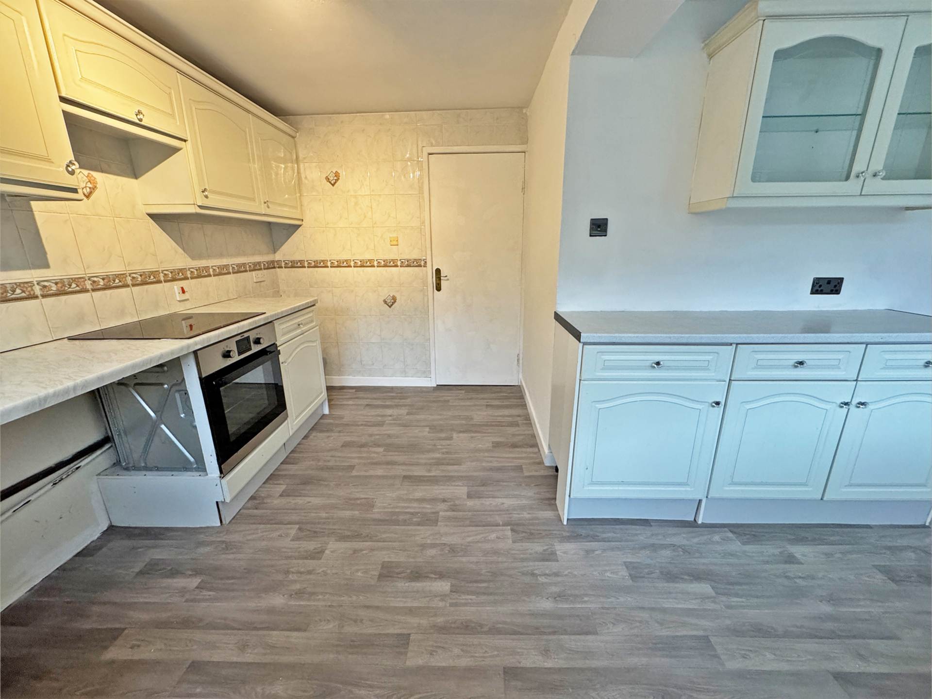 Additional Property Image 3 bedroom Semi Detached for sale in Oldham 8
