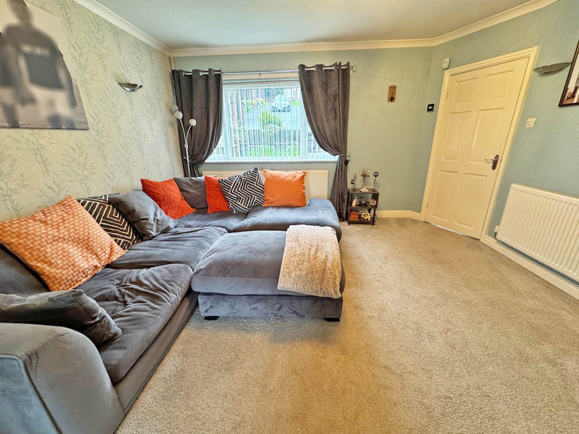 Additional Property Image 4 bedroom Semi Detached for sale in Oldham 3