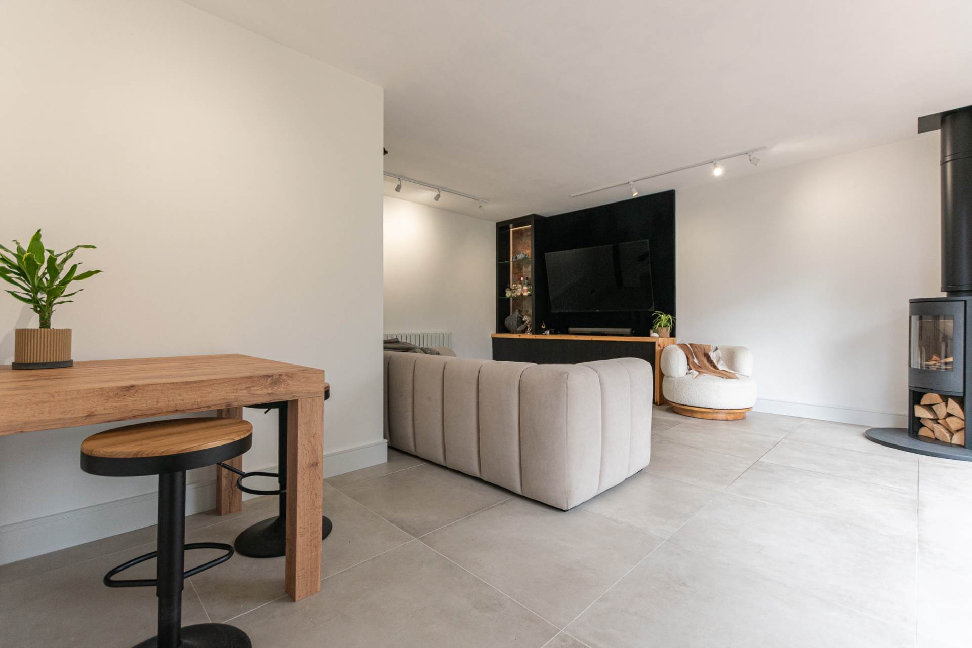 Additional Property Image 4 bedroom Detached Bungalow for sale in Oldham 7