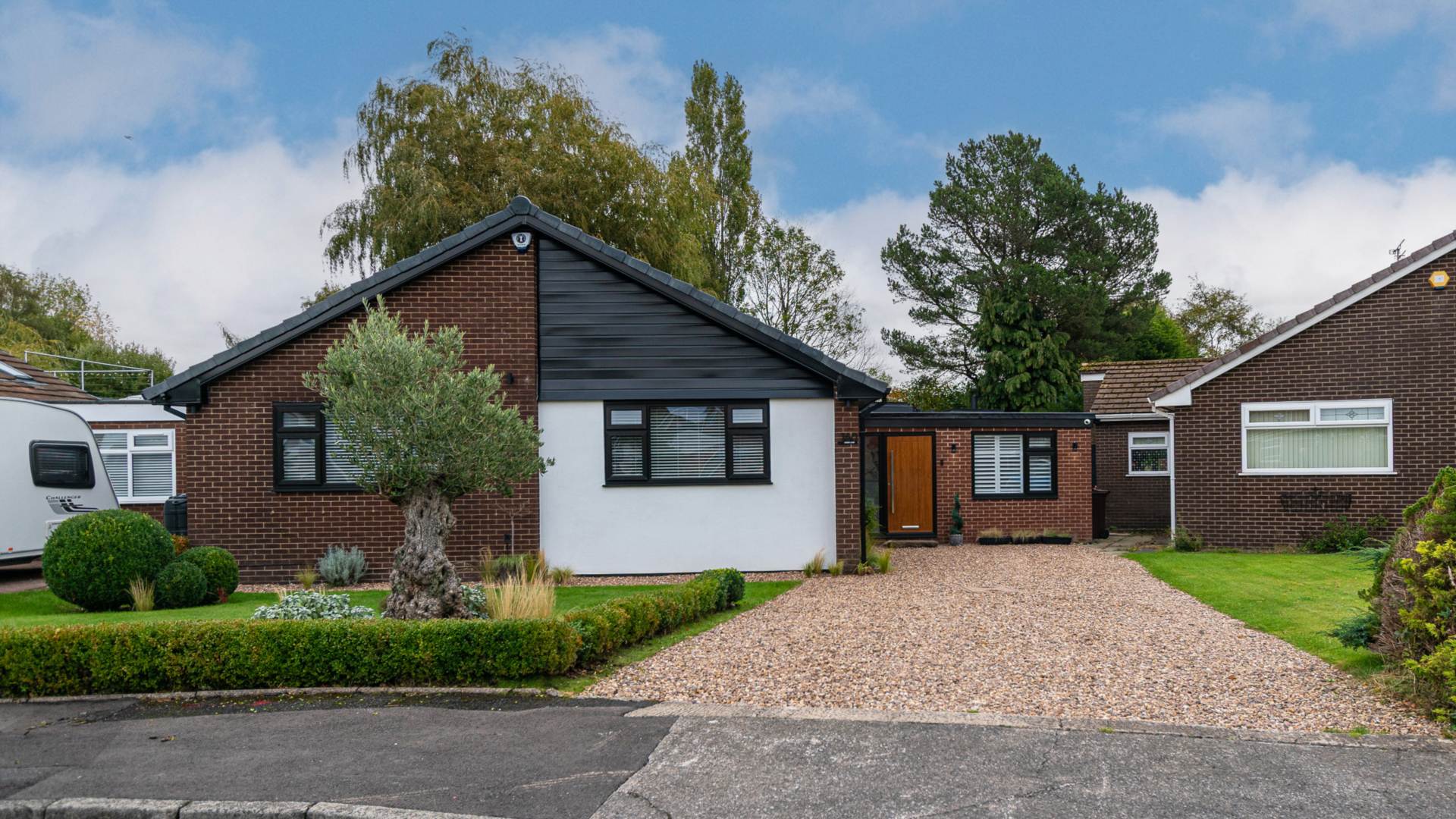 Additional Property Image 4 bedroom Detached Bungalow for sale in Oldham 33