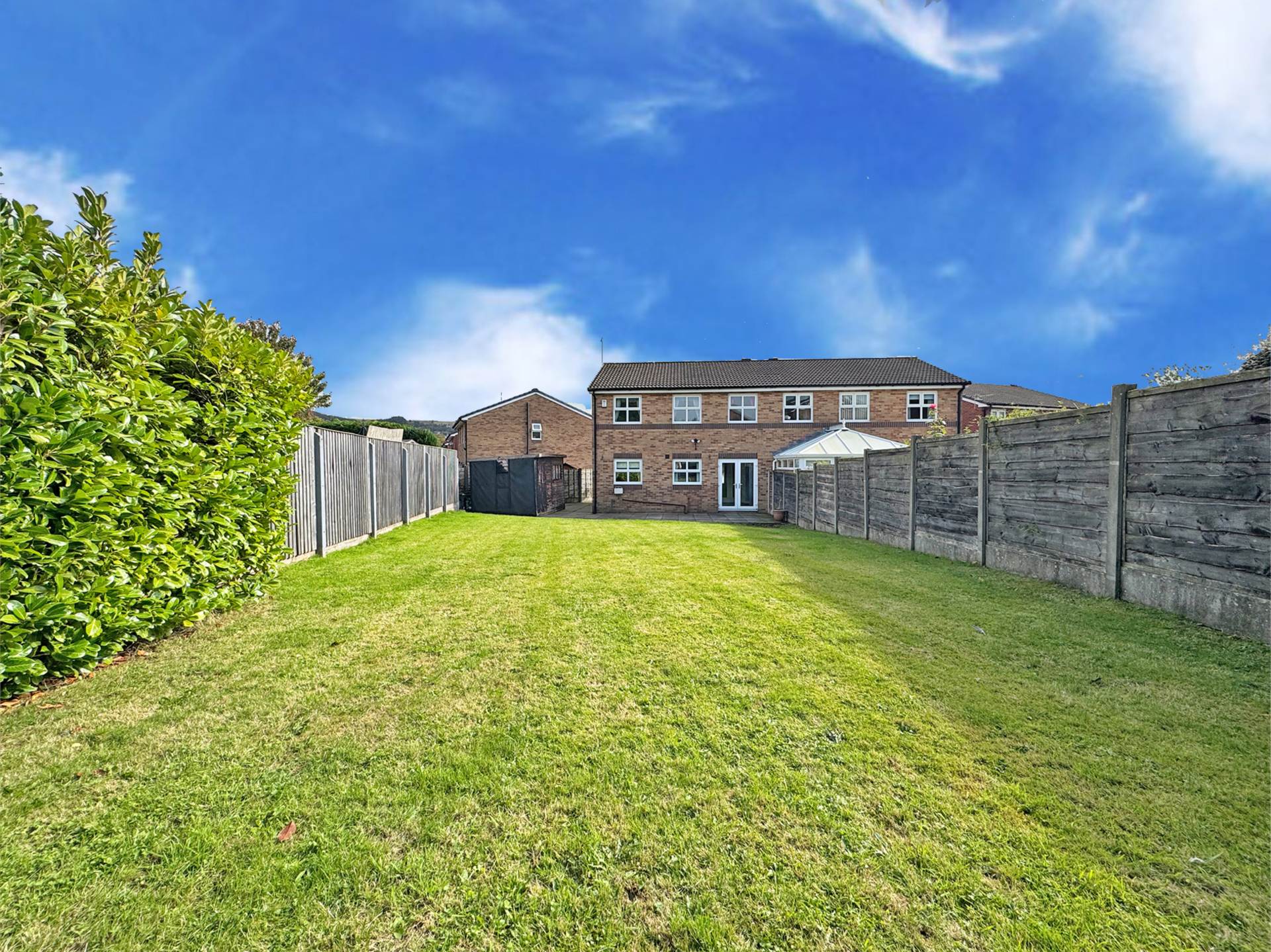 Additional Property Image 4 bedroom Semi Detached for sale in Oldham 19