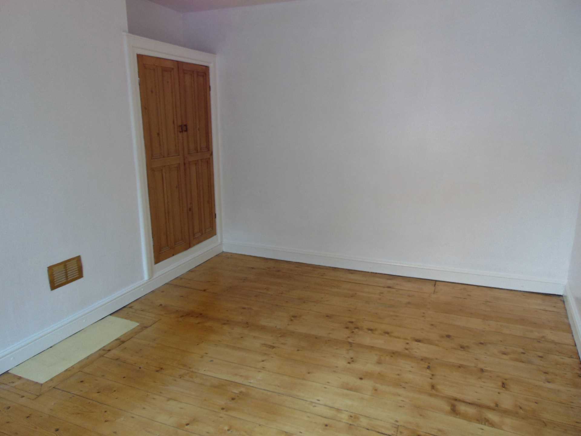 Additional Property Image 3 bedroom End of Terrace to rent in Oldham 7