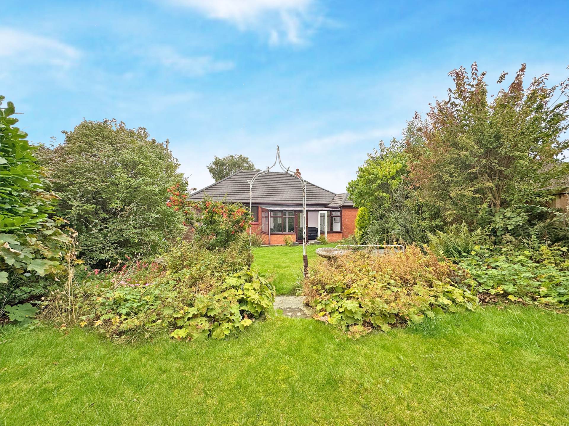 Additional Property Image 2 bedroom Detached for sale in Oldham 16
