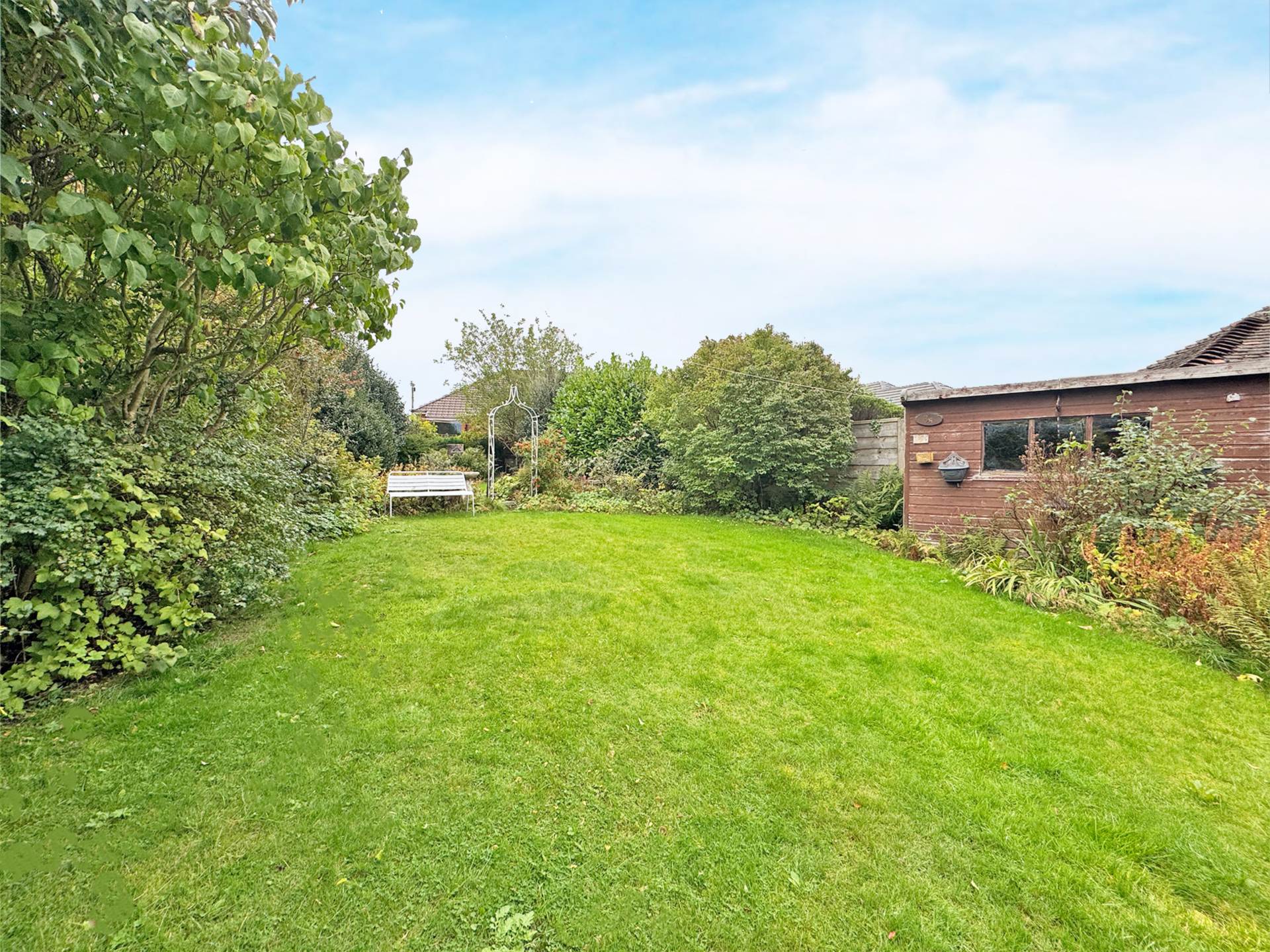 Additional Property Image 2 bedroom Detached for sale in Oldham 17