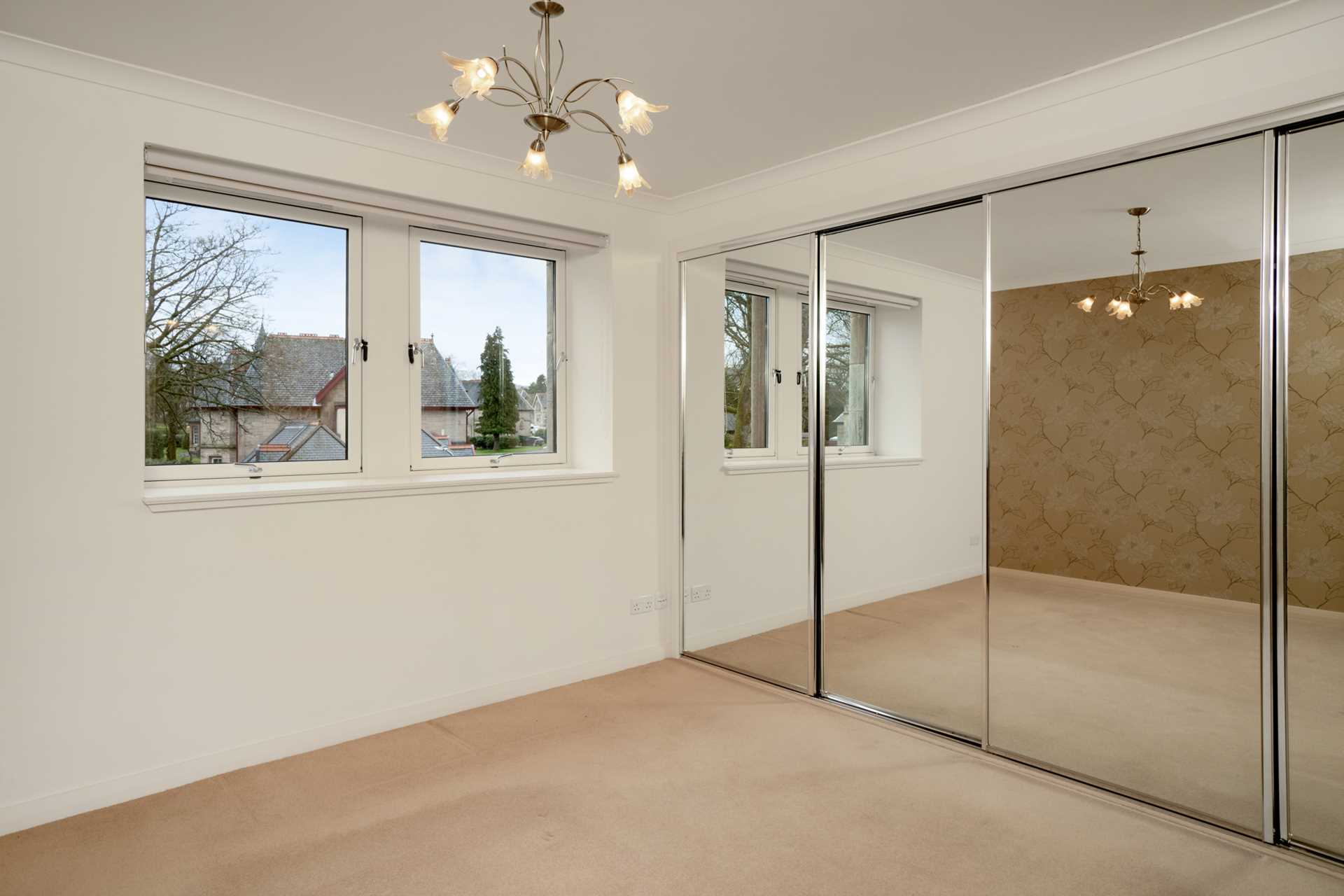 Additional Property Image 2 bedroom Duplex to rent in Bridge Of Weir 9