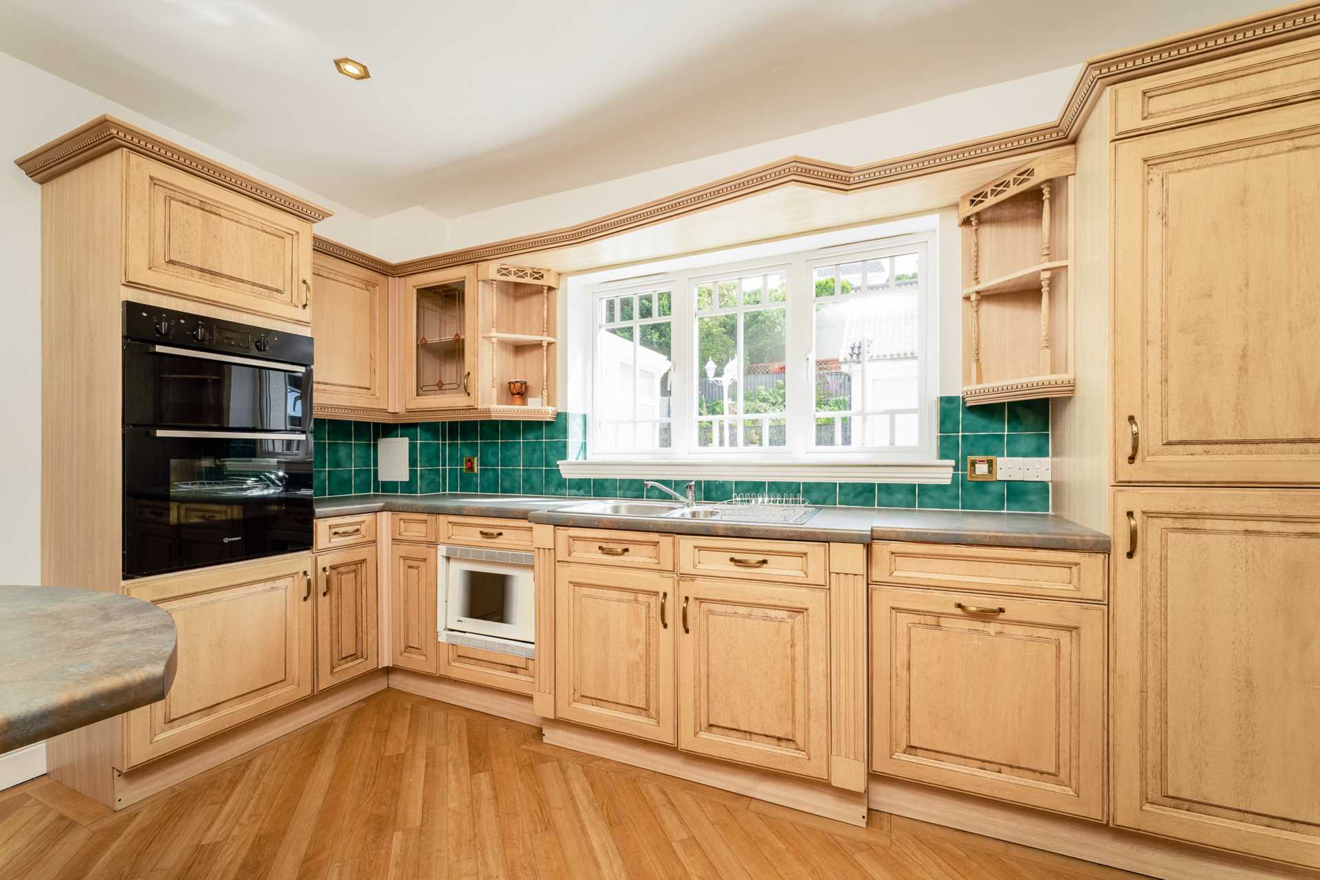 Additional Property Image 5 bedroom Detached to rent in Wemyss Bay 9