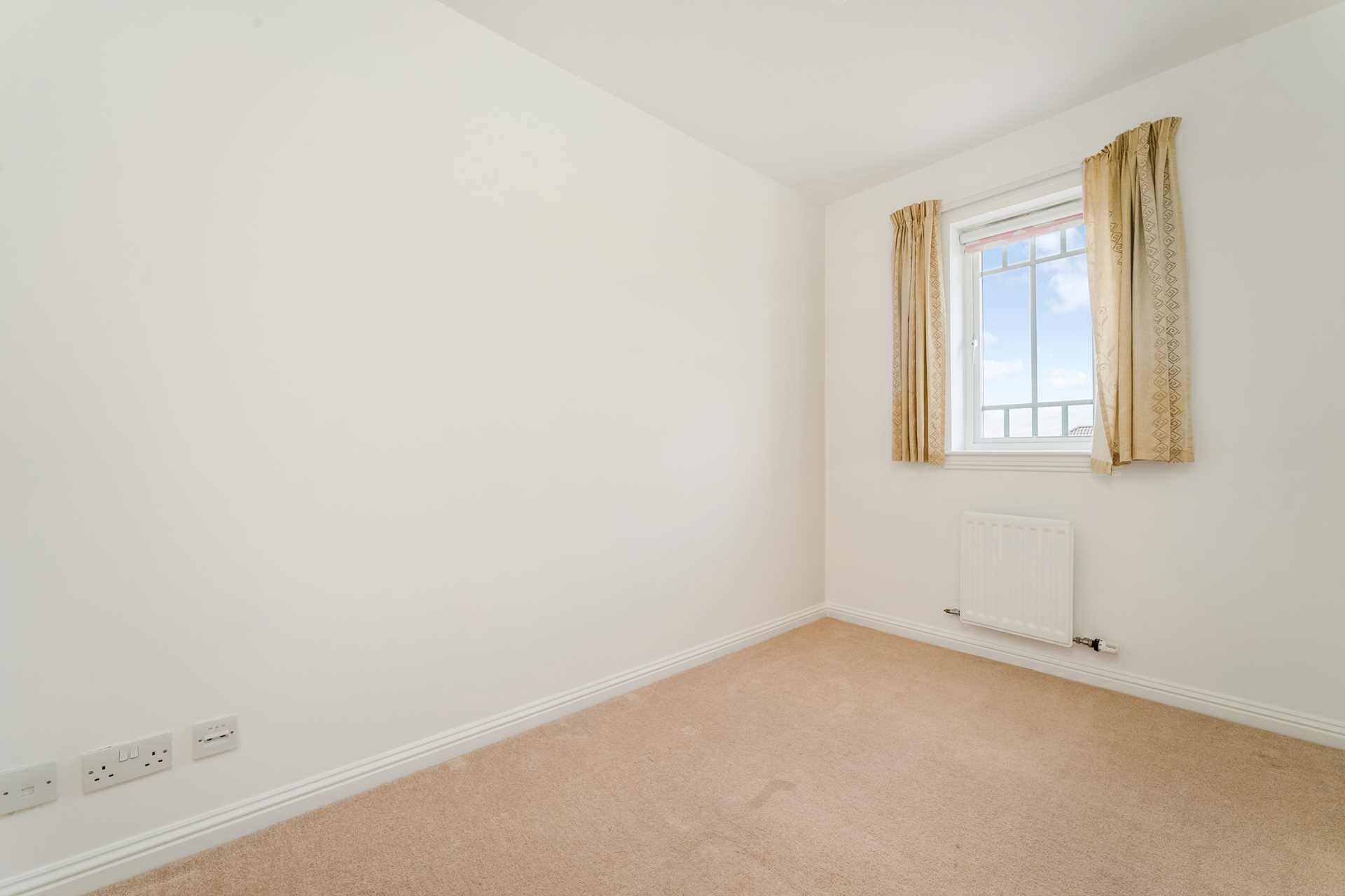 Additional Property Image 5 bedroom Detached to rent in Wemyss Bay 23