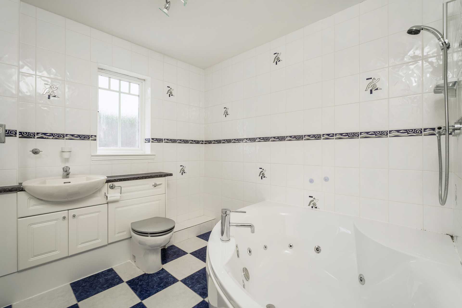 Additional Property Image 5 bedroom Detached to rent in Wemyss Bay 25