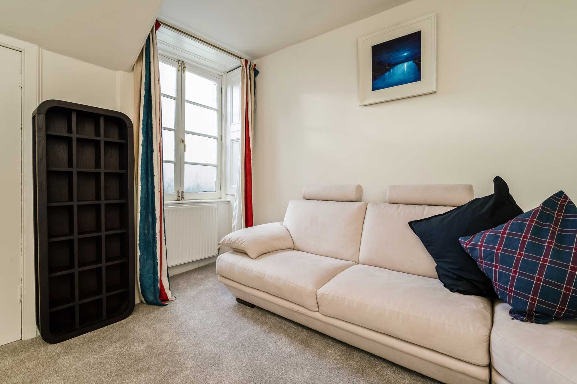 Additional Property Image 4 bedroom Duplex to rent in Glasgow 20