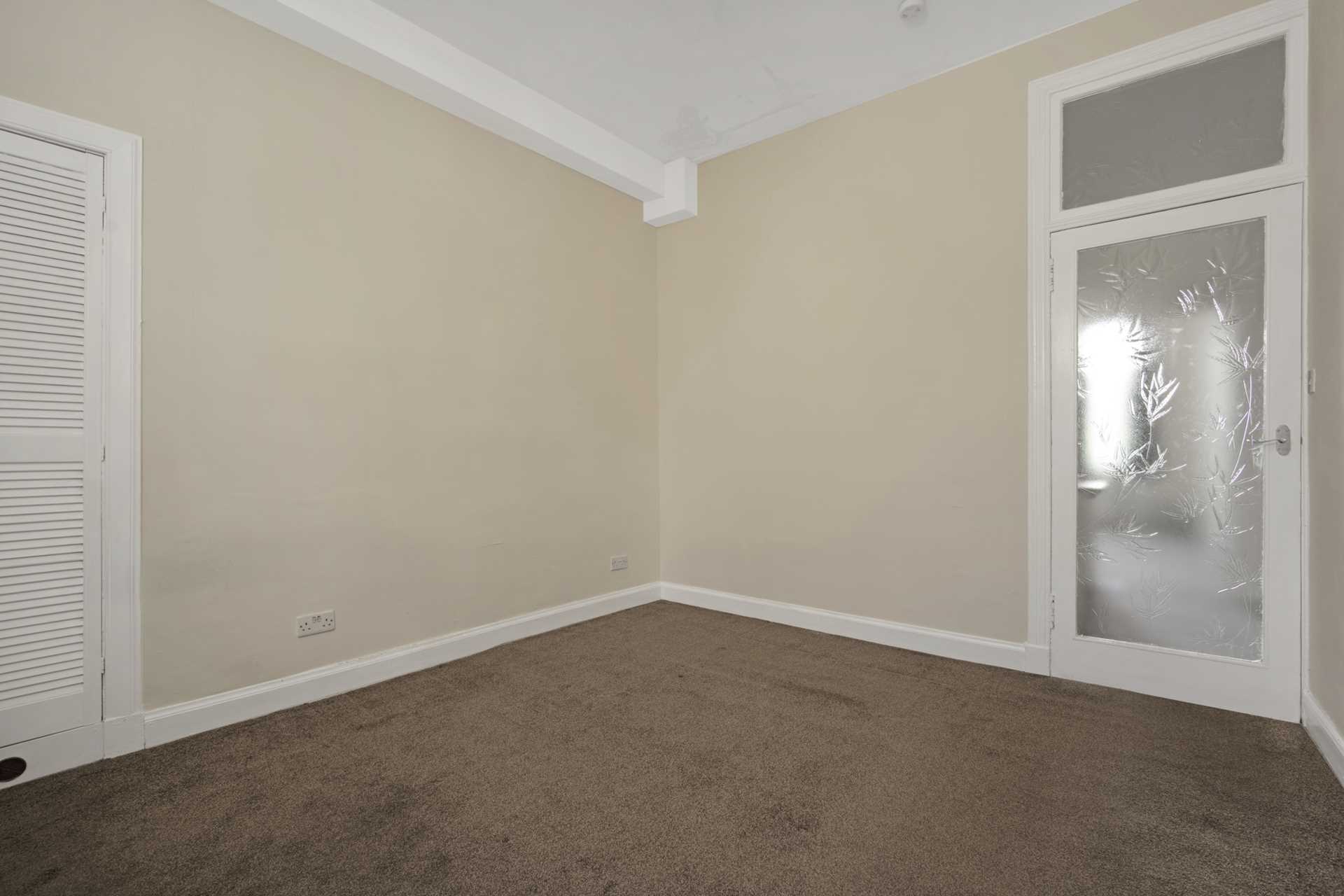 Additional Property Image 1 bedroom Flat to rent in Kilmacolm 9