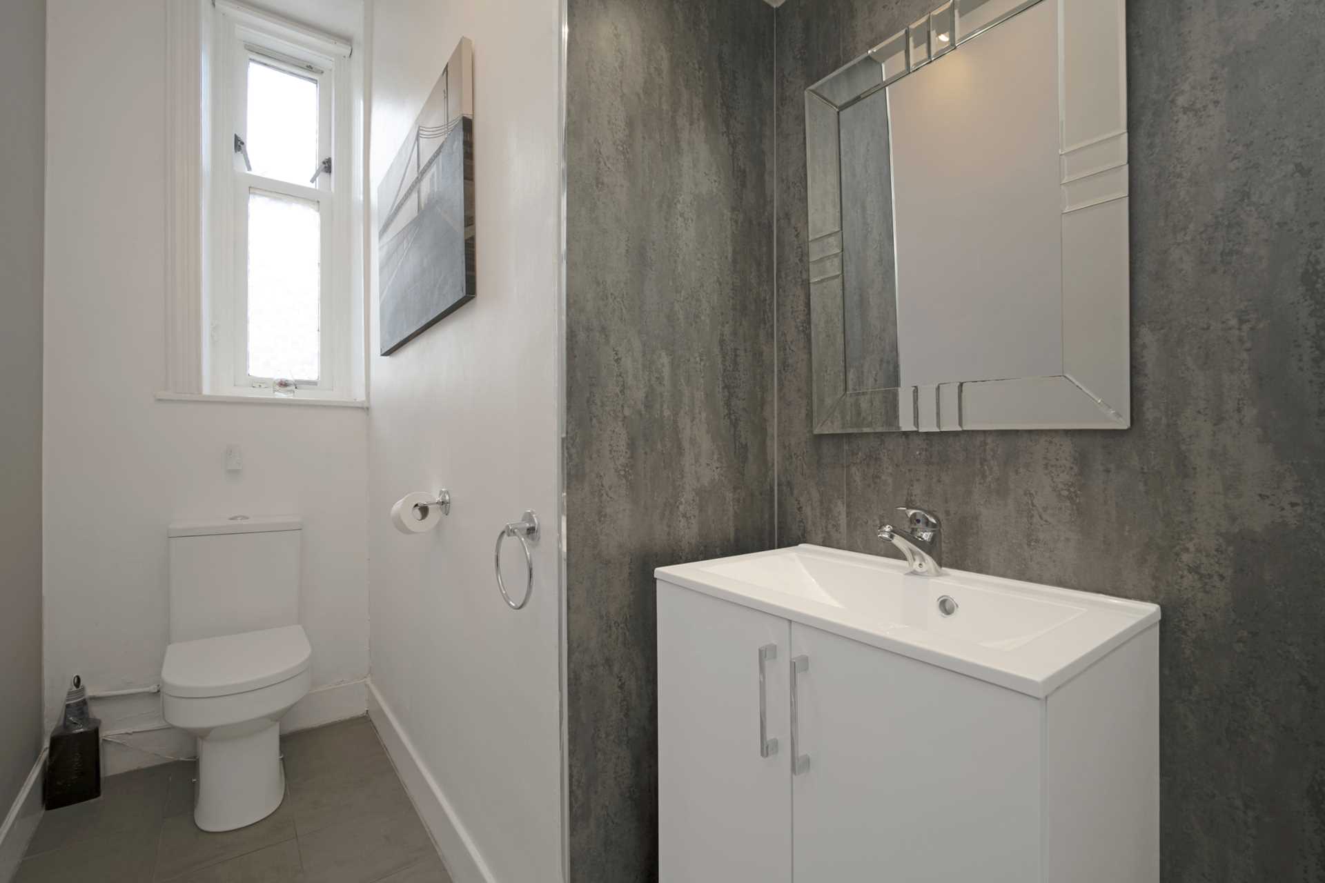 Additional Property Image 1 bedroom Flat to rent in Kilmacolm 10