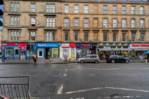 3 bedroom Apartment to rent in Glasgow