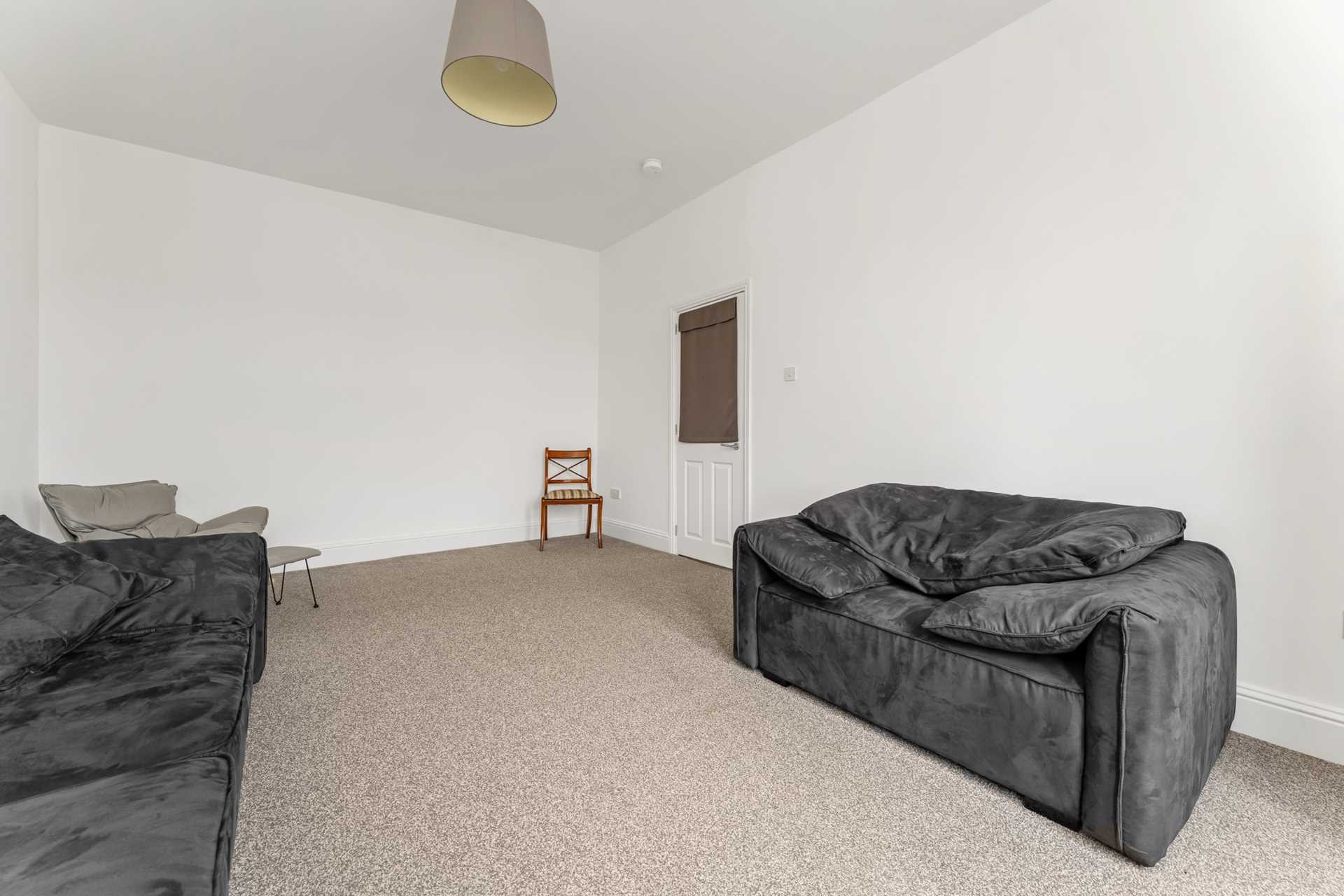 Additional Property Image 3 bedroom Flat to rent in Kilmacolm 4