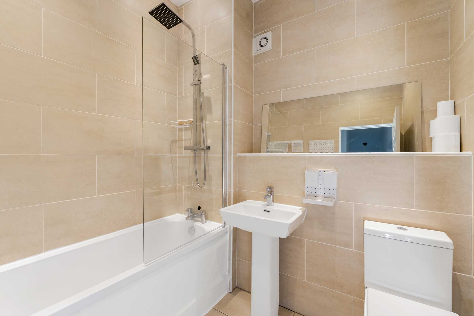 Additional Property Image 3 bedroom Flat to rent in Kilmacolm 17