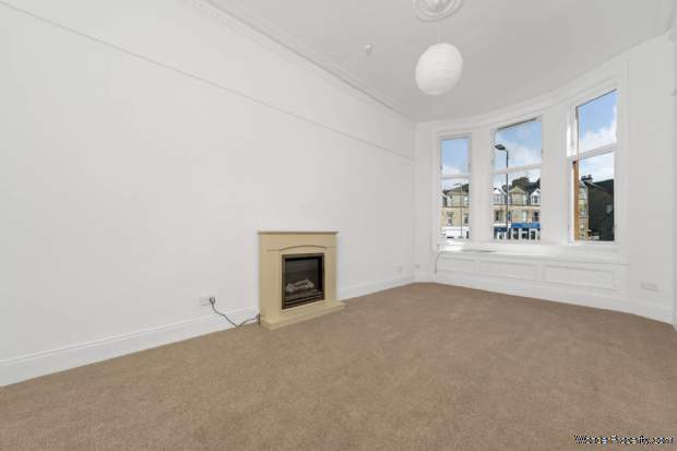 Additional Property Image 2 bedroom Apartment for sale in Kilmacolm 2