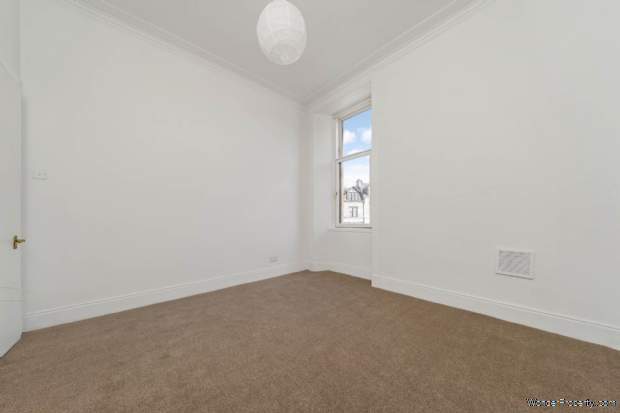Additional Property Image 2 bedroom Apartment for sale in Kilmacolm 12