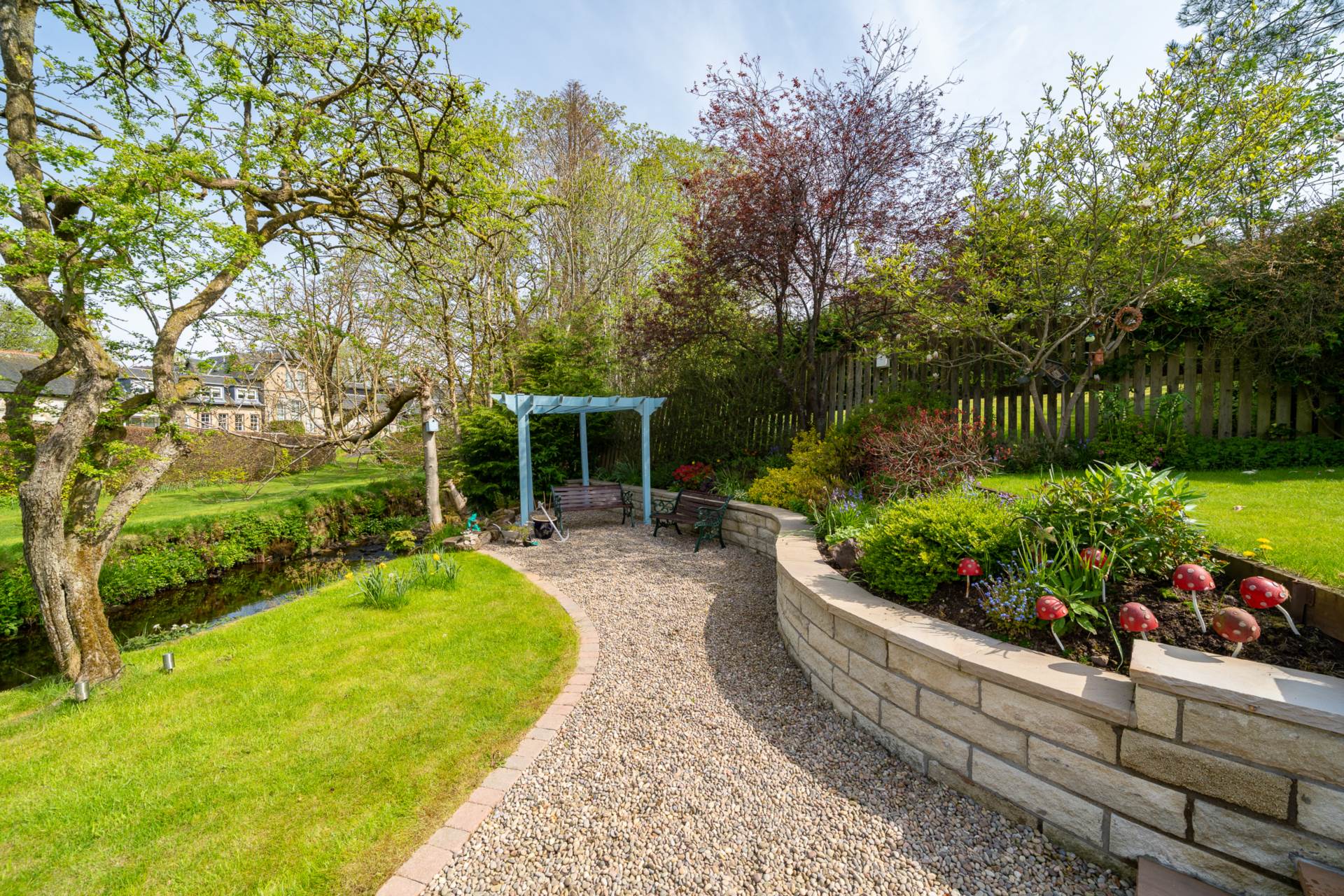 Additional Property Image 4 bedroom Detached for sale in Bridge Of Weir 35