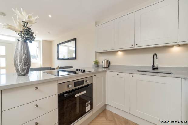 Additional Property Image 2 bedroom Apartment for sale in Kilmacolm 9