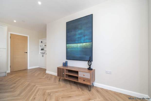 Additional Property Image 2 bedroom Apartment for sale in Kilmacolm 8