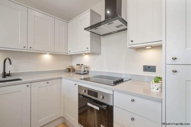 Additional Property Image 2 bedroom Apartment for sale in Kilmacolm 12