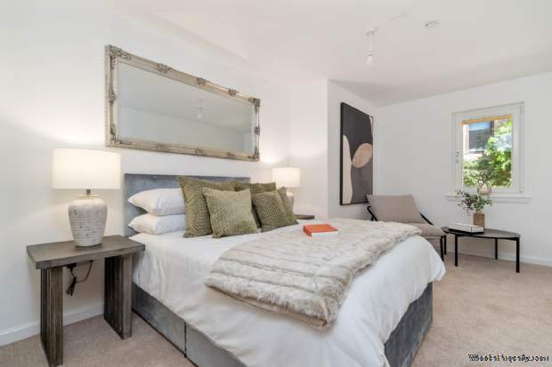 Additional Property Image 2 bedroom Apartment for sale in Kilmacolm 2