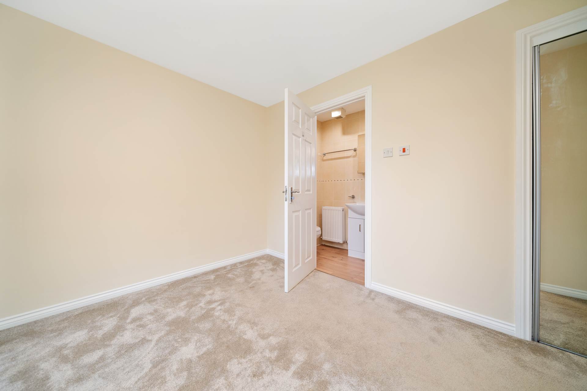 Additional Property Image 2 bedroom Apartment to rent in Paisley 8