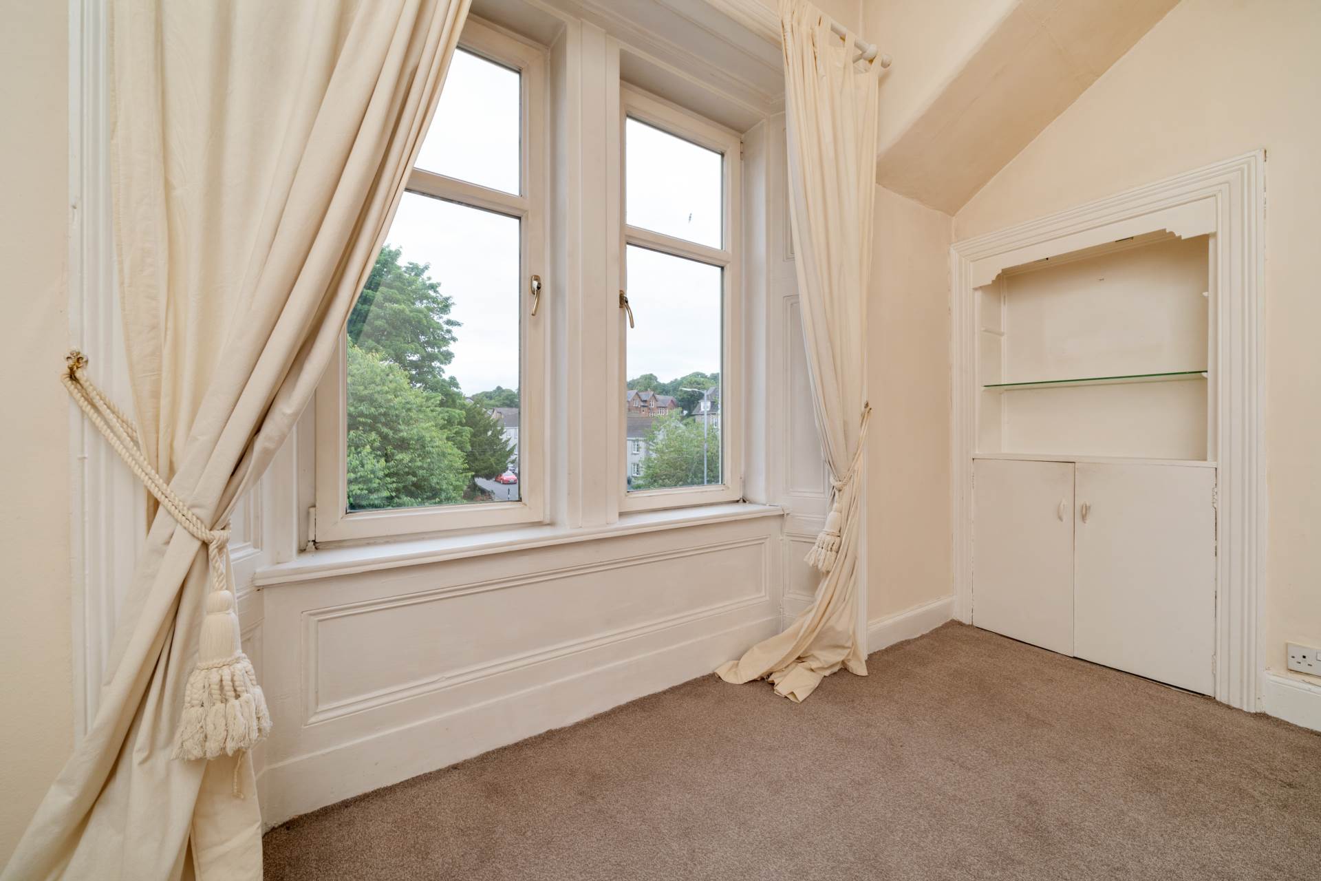Additional Property Image 2 bedroom Apartment for sale in Kilmacolm 3