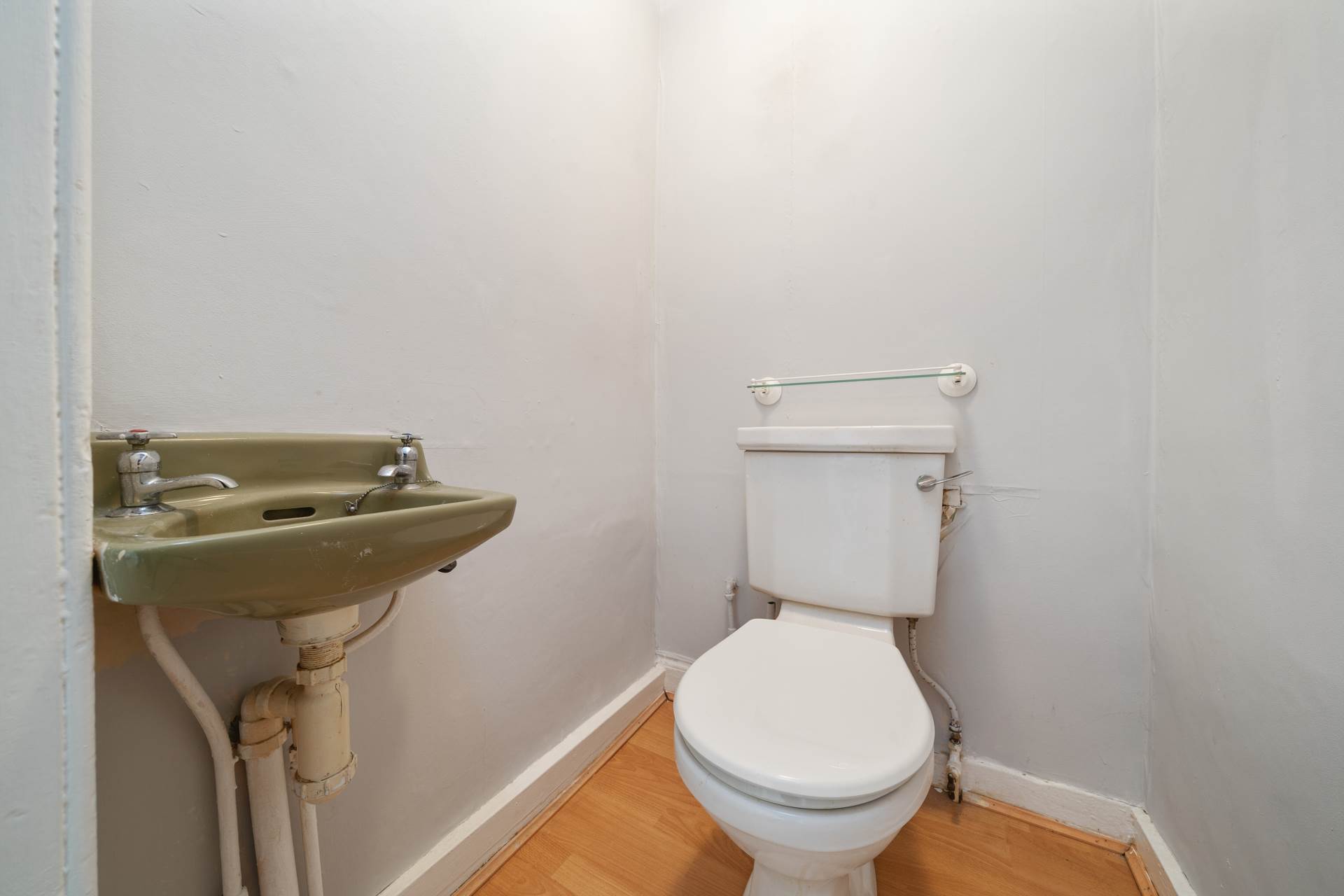 Additional Property Image 2 bedroom Apartment for sale in Kilmacolm 11