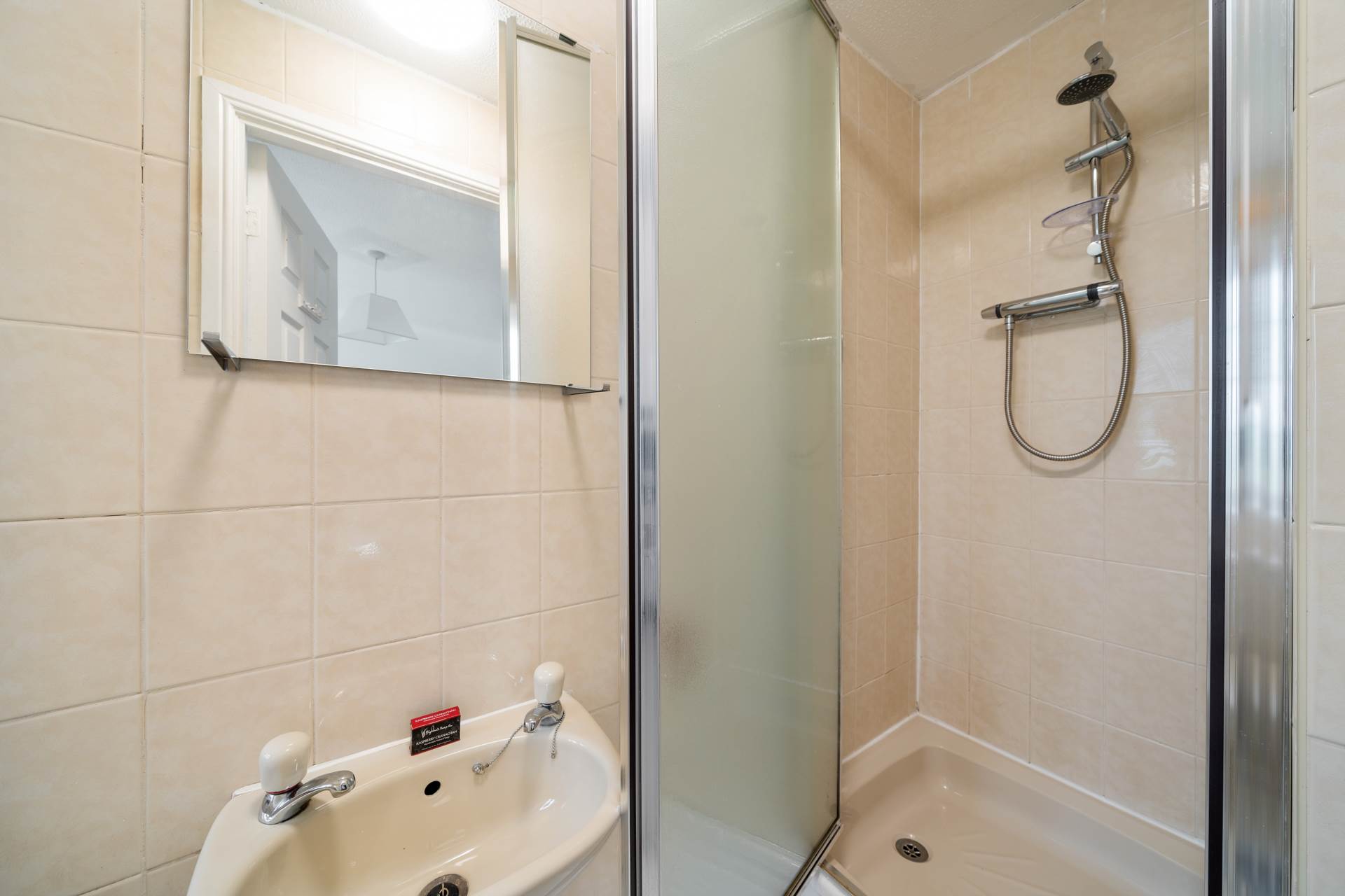 Additional Property Image 3 bedroom Detached for sale in Kilmacolm 18