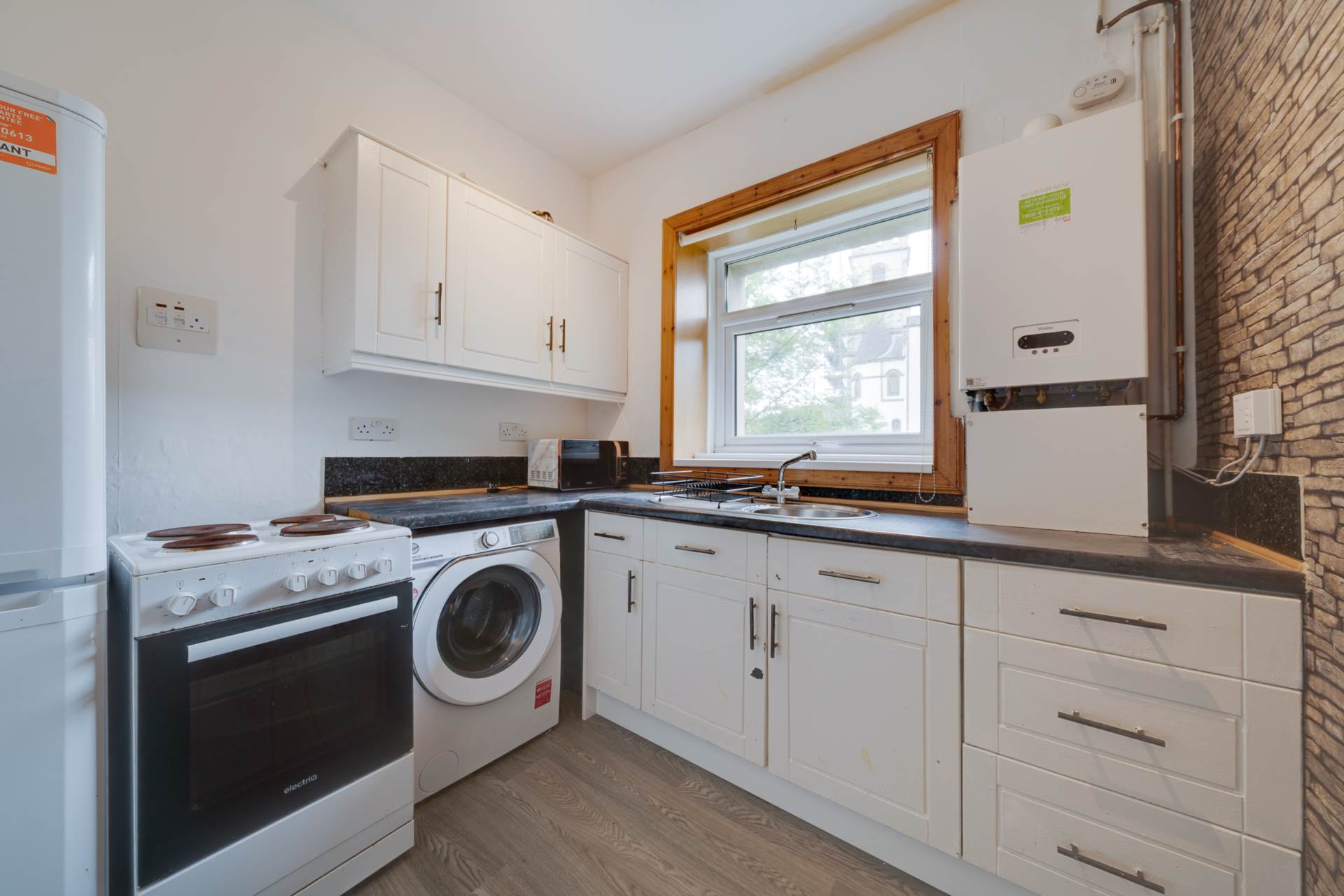 Additional Property Image 2 bedroom Apartment for sale in Kilmacolm 4