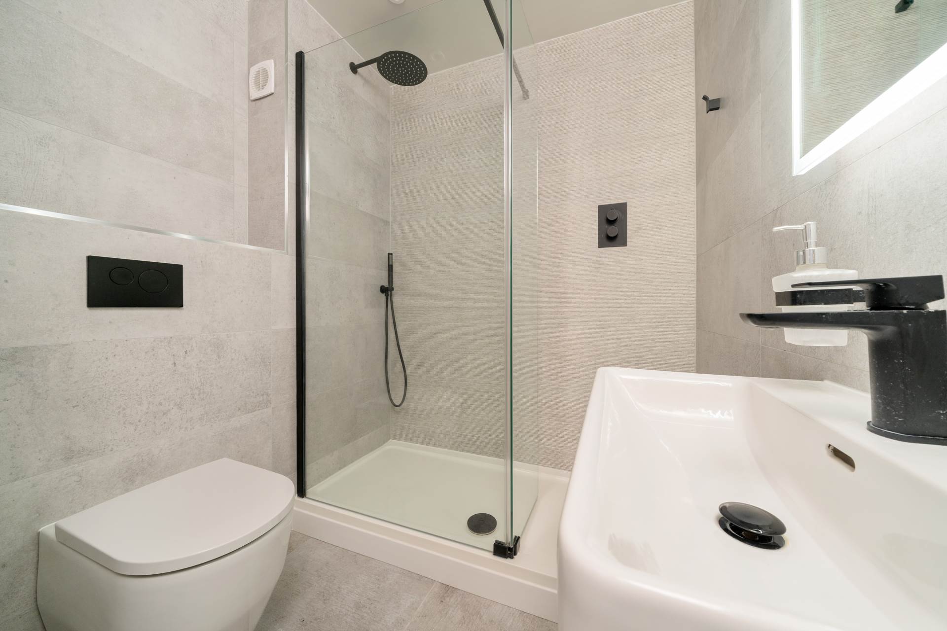 Additional Property Image 1 bedroom Apartment for sale in Kilmacolm 9