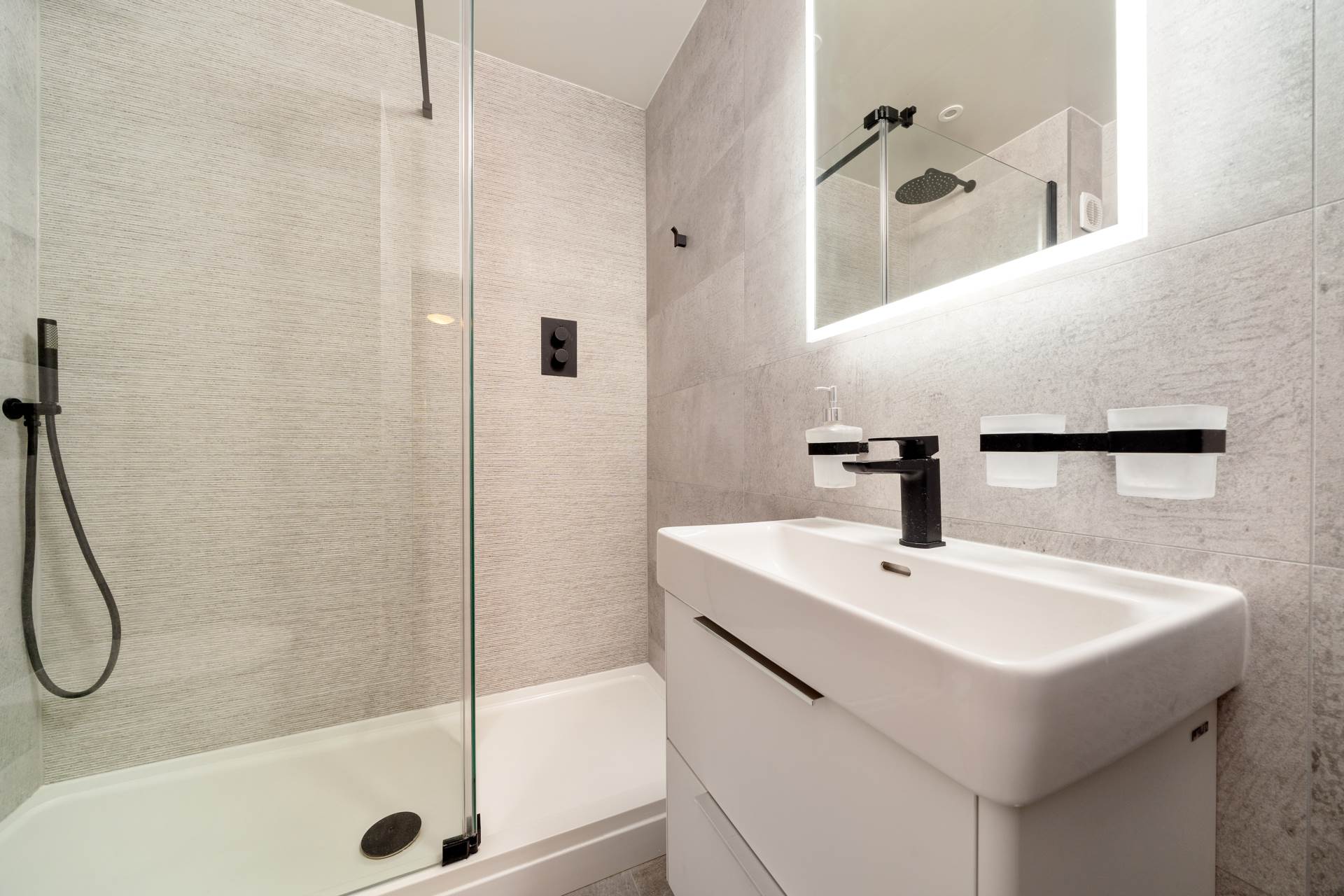 Additional Property Image 1 bedroom Apartment for sale in Kilmacolm 10
