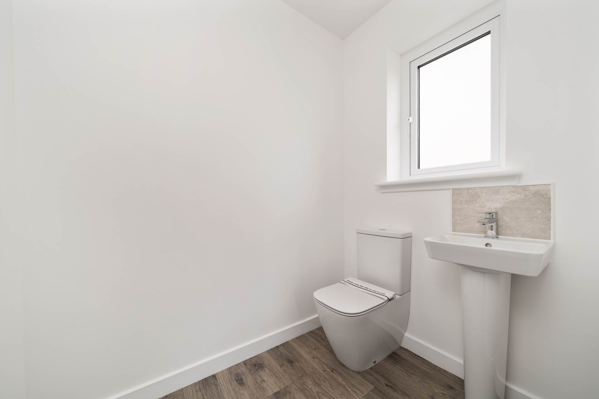 Additional Property Image 4 bedroom Detached to rent in Paisley 10