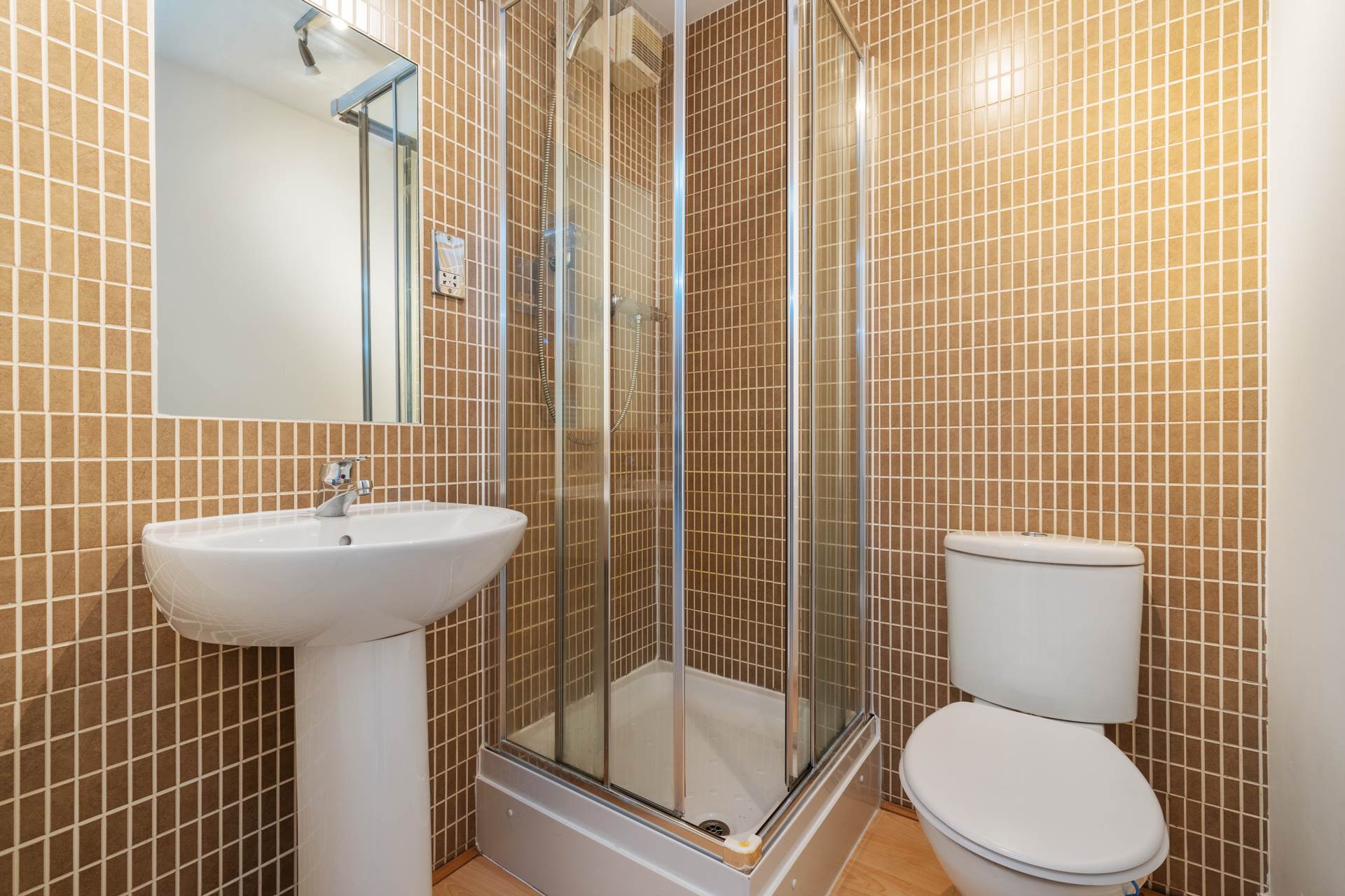 Additional Property Image 2 bedroom Apartment for sale in Glasgow 13