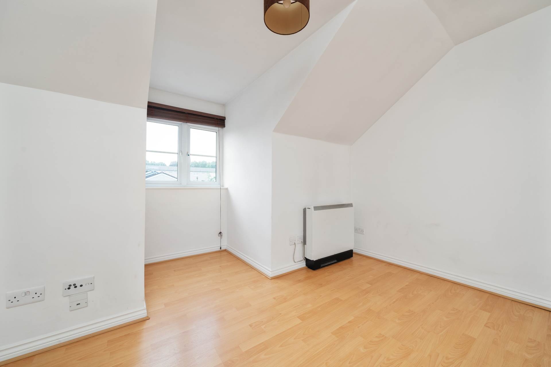 Additional Property Image 1 bedroom Apartment to rent in Johnstone 3
