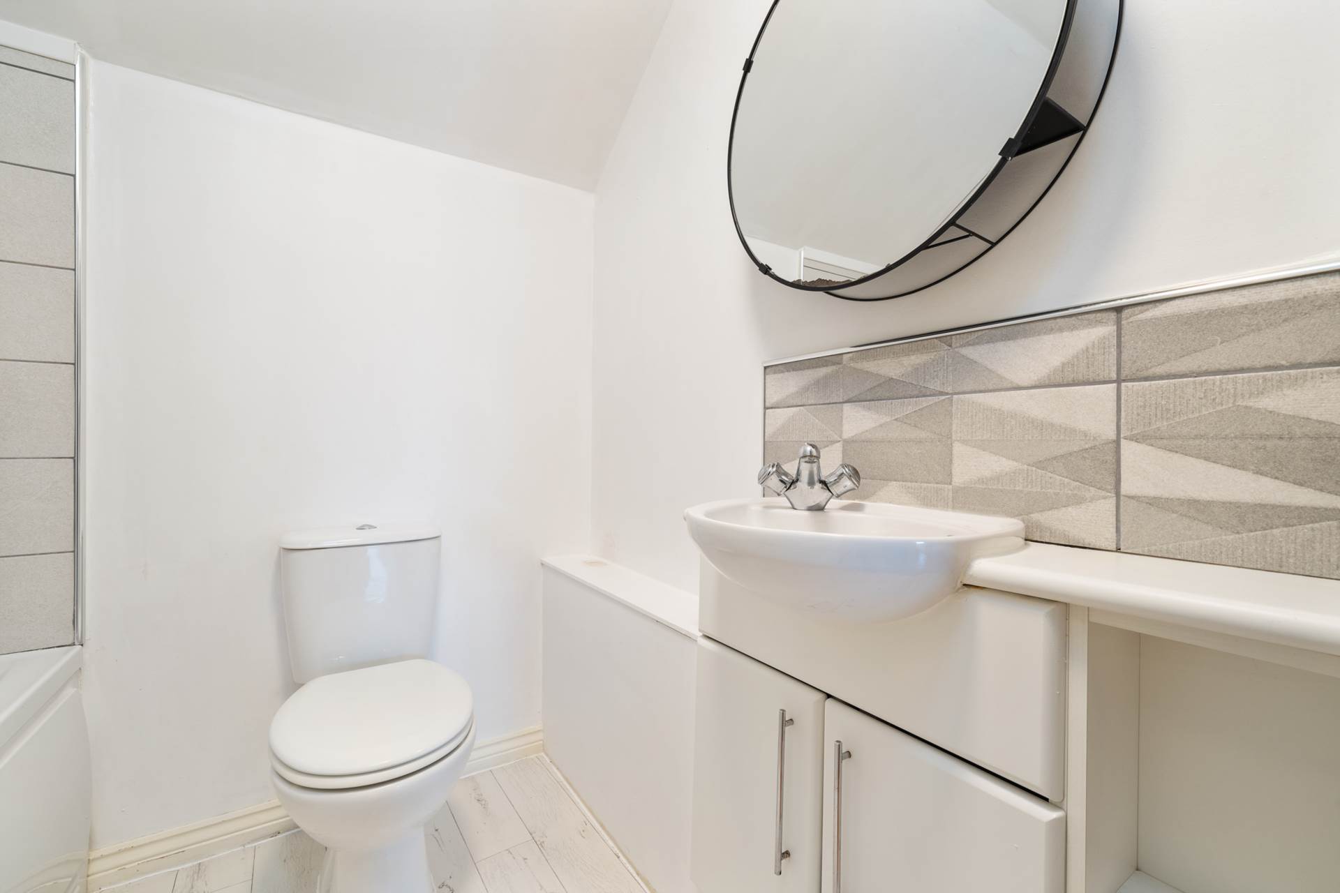 Additional Property Image 1 bedroom Apartment to rent in Johnstone 11