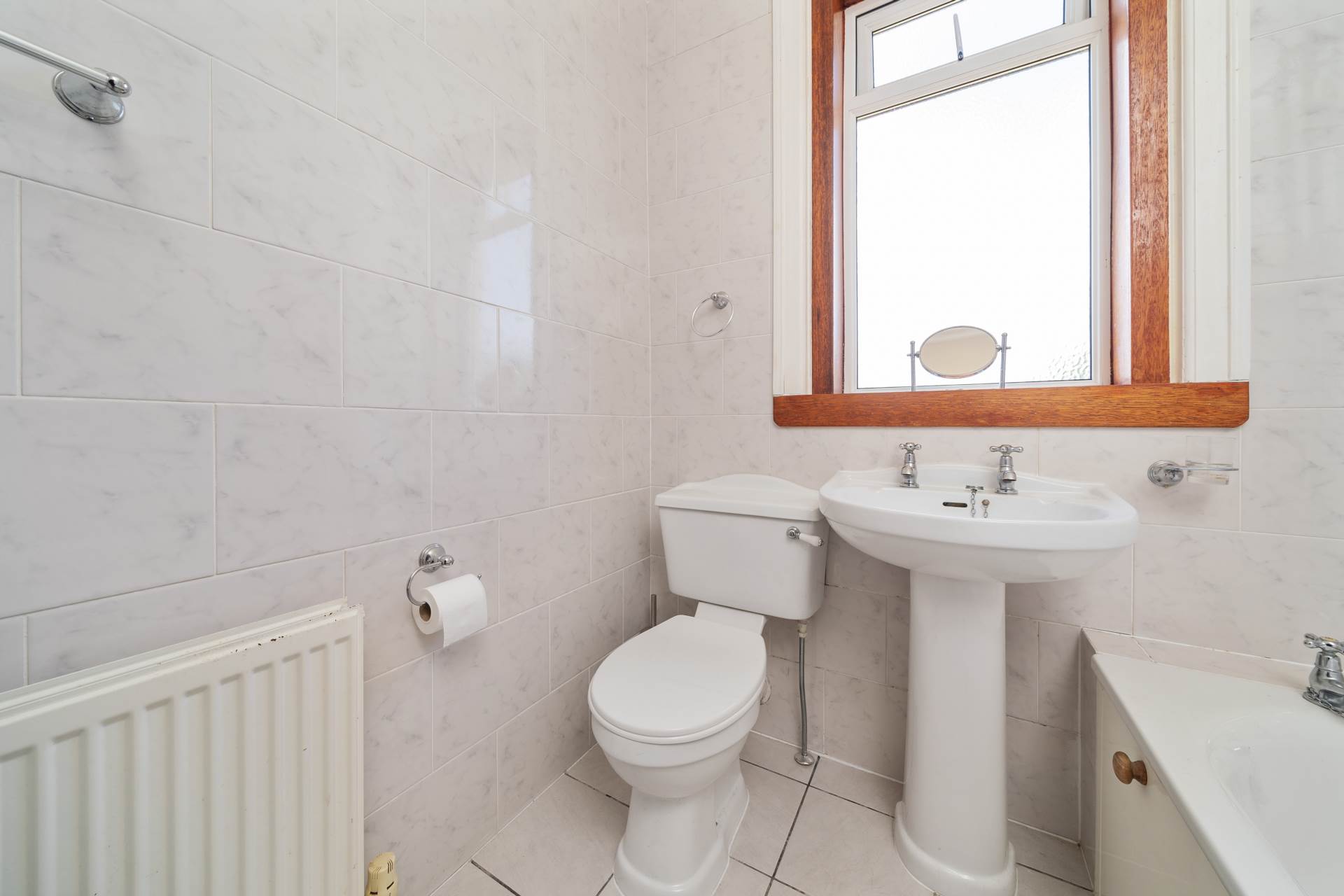 Additional Property Image 2 bedroom Semi Detached for sale in Kilmacolm 11