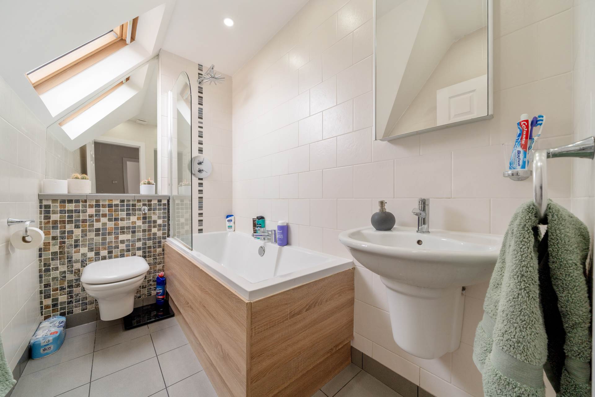 Additional Property Image 3 bedroom Semi Detached for sale in Paisley 14