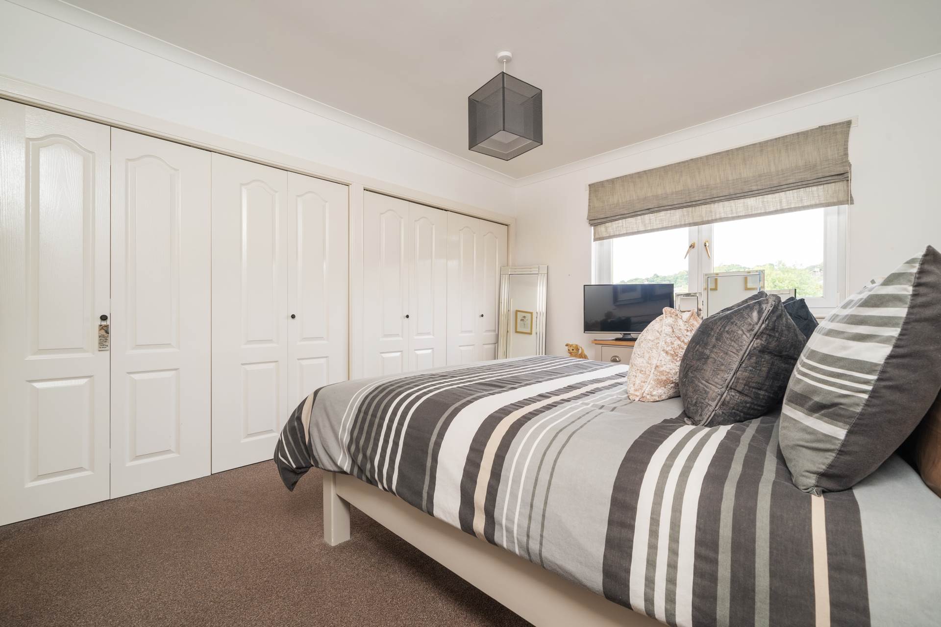 Additional Property Image 2 bedroom Apartment for sale in Kilmacolm 9