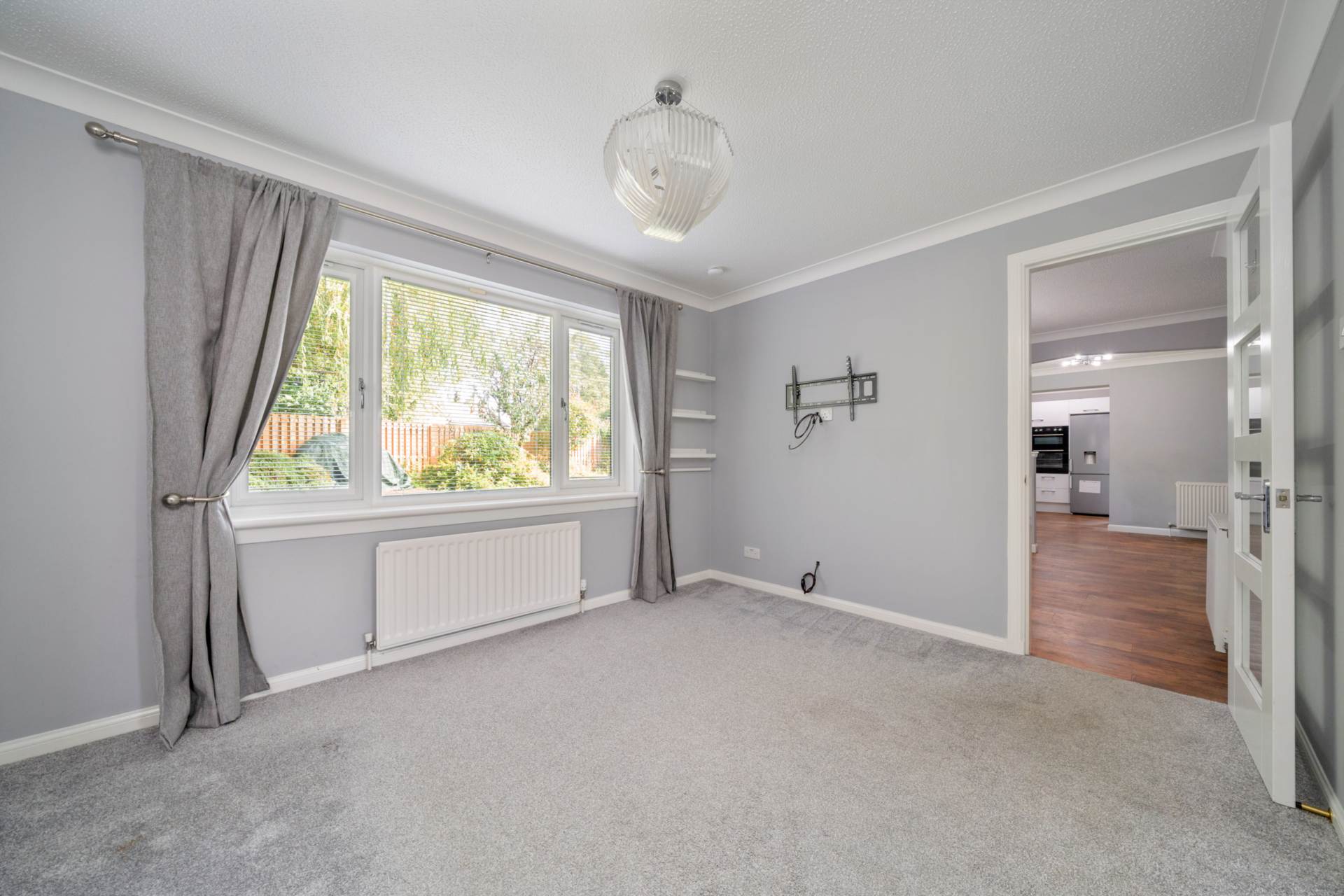 Additional Property Image 4 bedroom Detached to rent in Johnstone 5