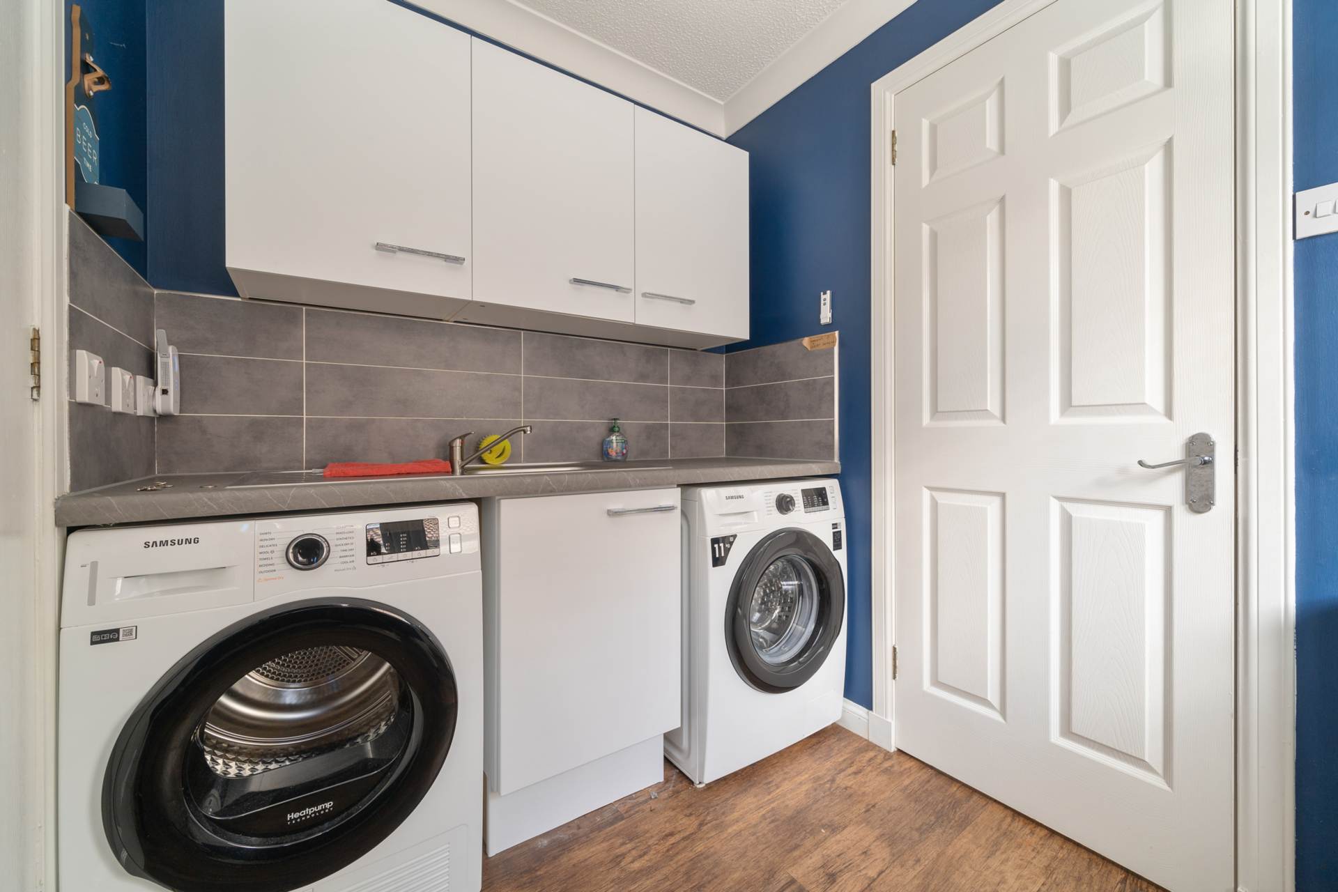 Additional Property Image 4 bedroom Detached to rent in Johnstone 10