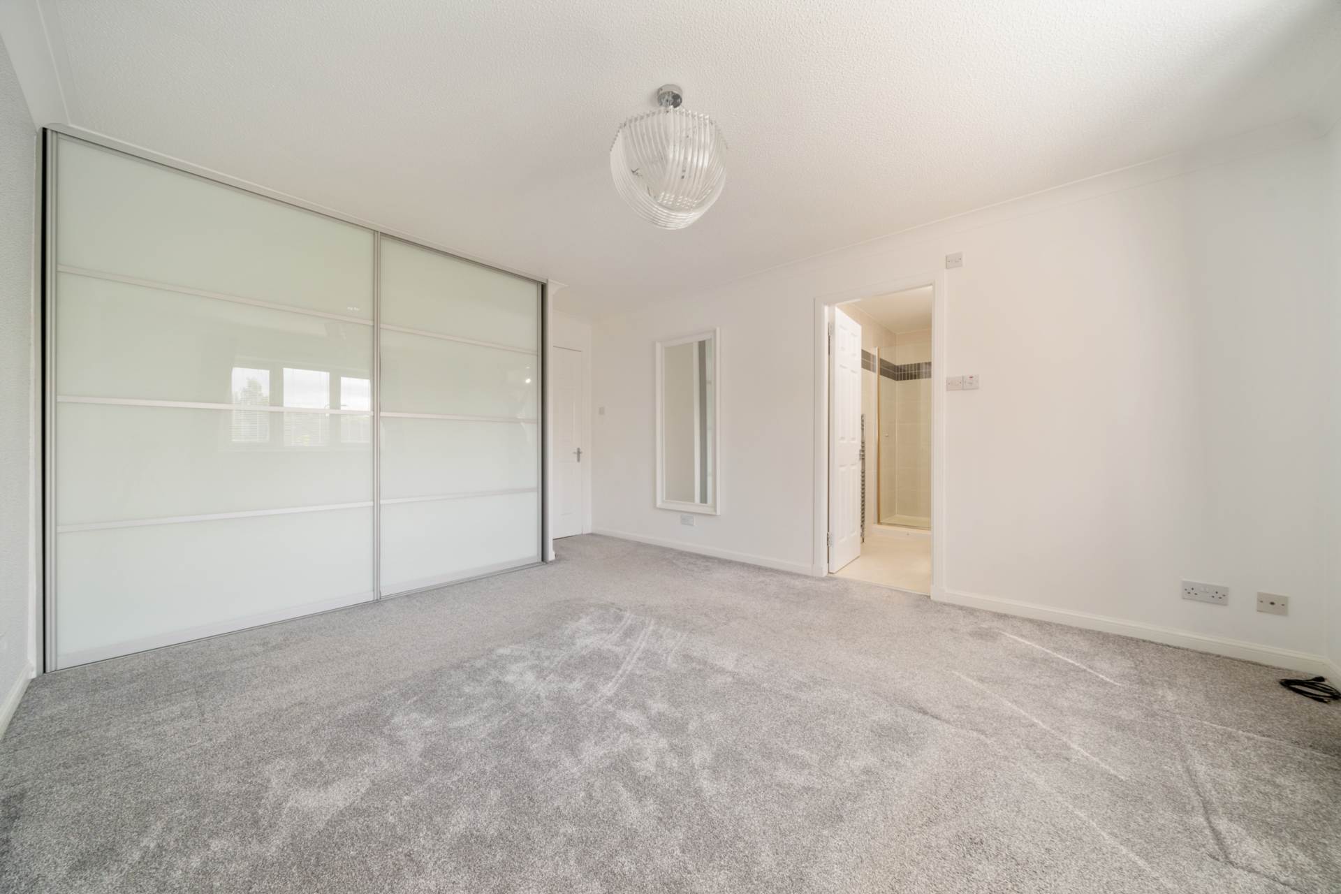Additional Property Image 4 bedroom Detached to rent in Johnstone 13